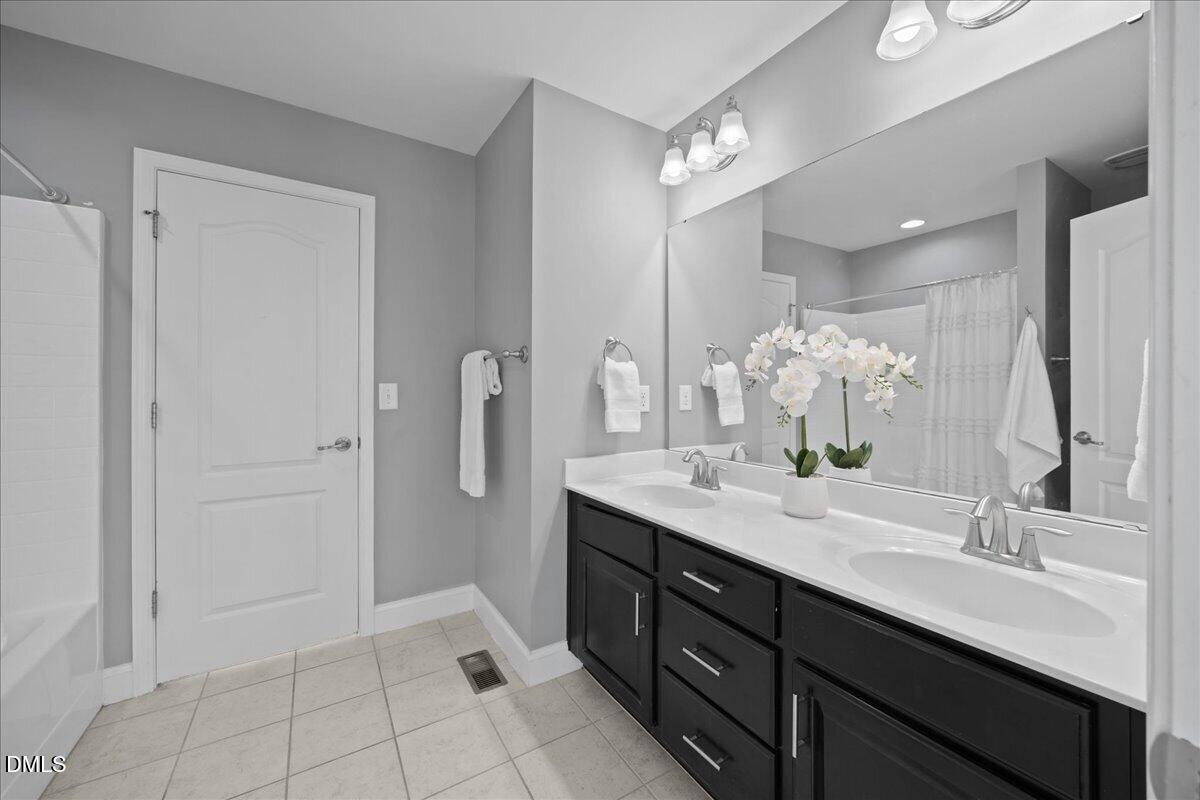 2536 Urbino Court Property Photo 22