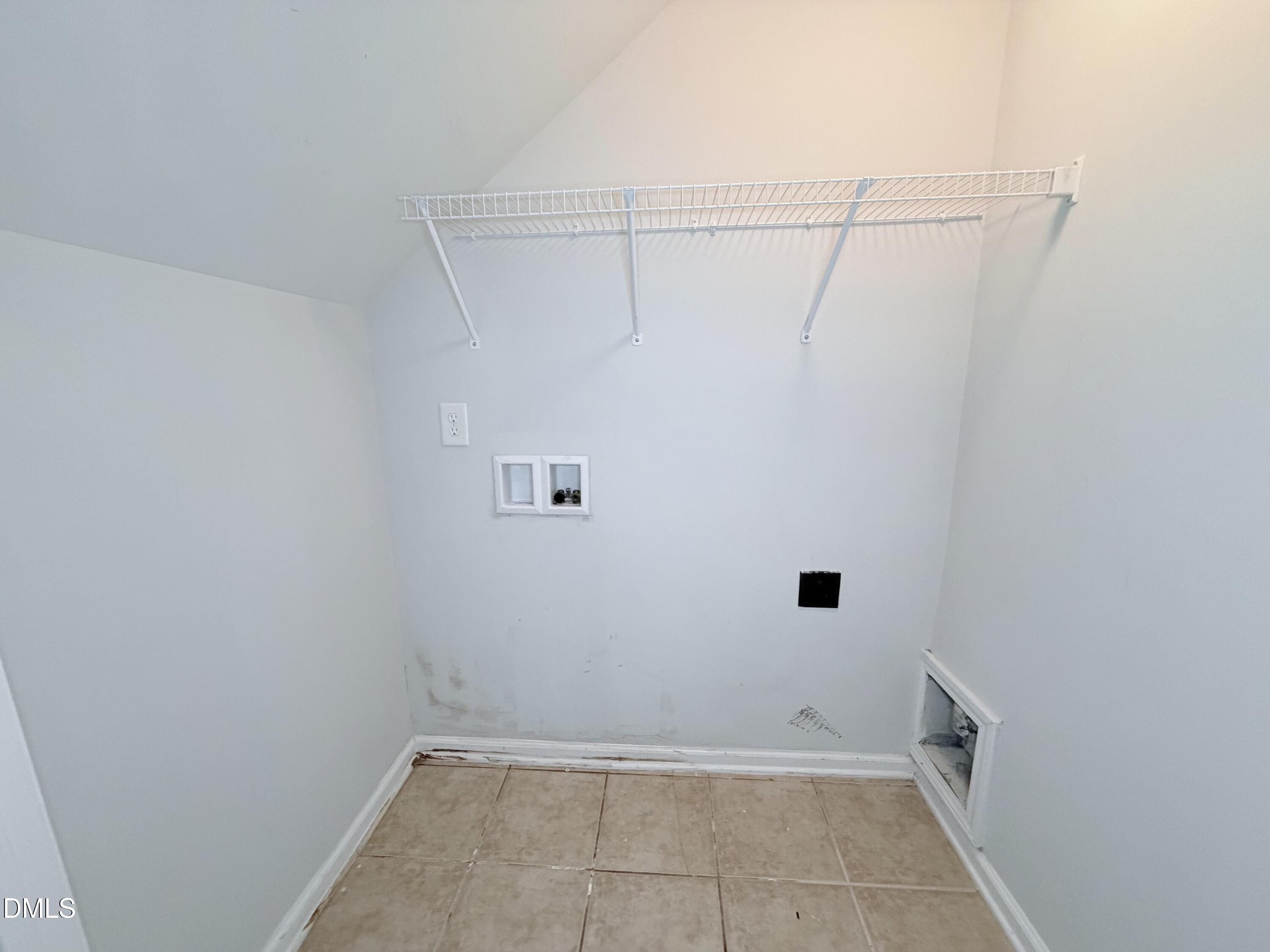 200 Presenteer Trail Property Photo 8