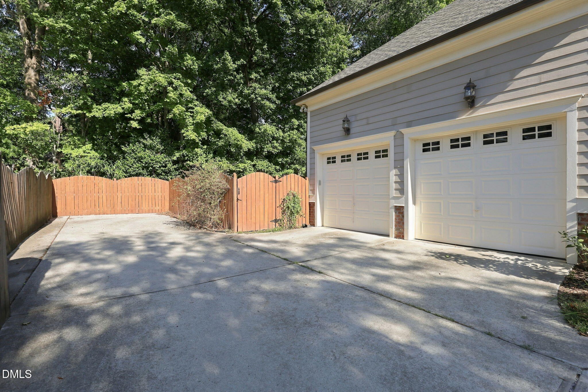 3113 Raymond Street Property Photo 44