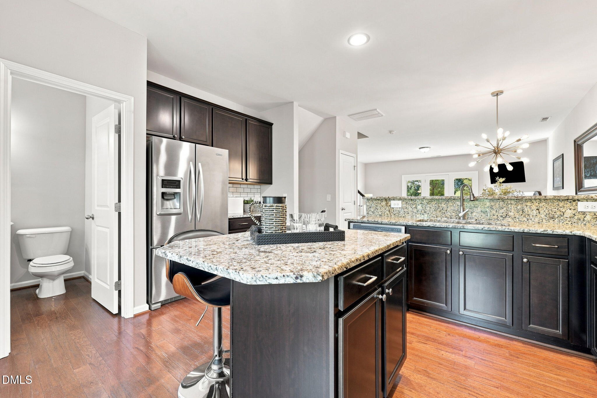 2074 Jersey City Place Property Photo 7