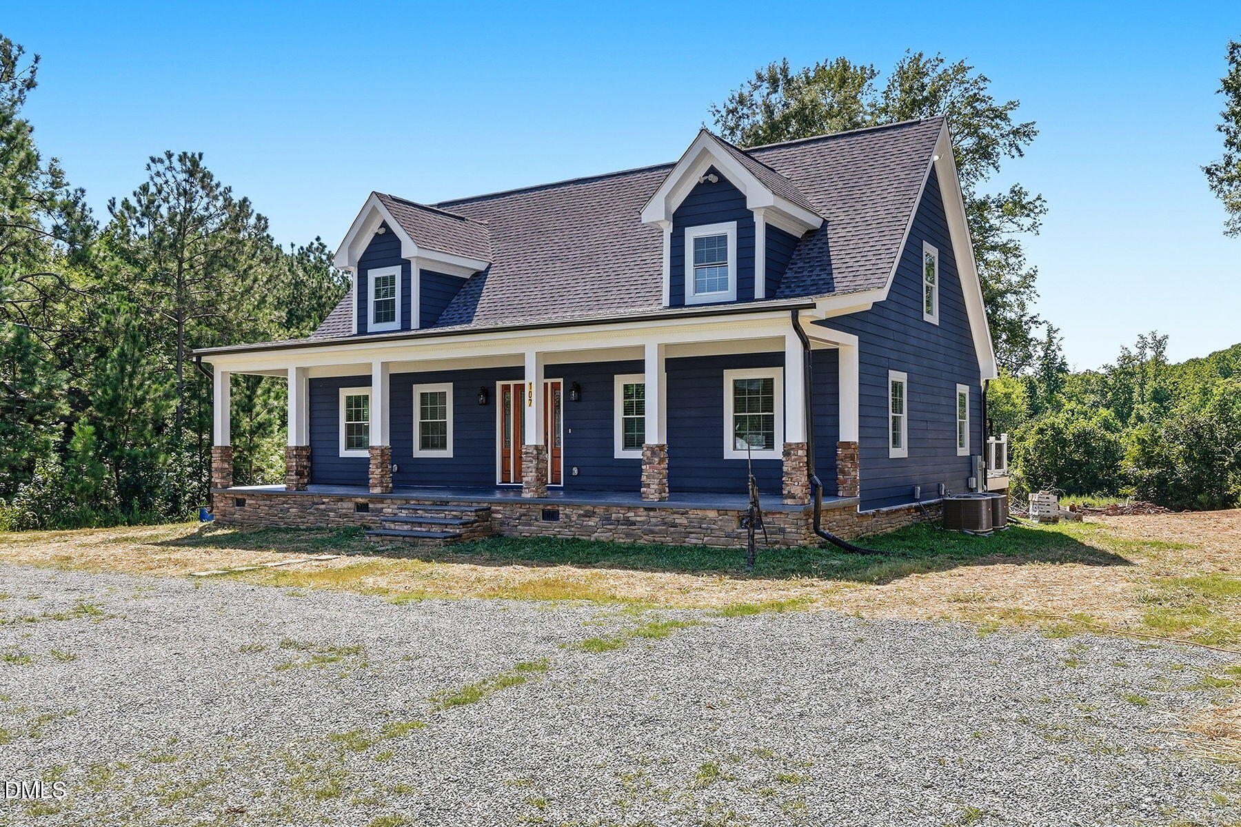 107 School Street Property Photo 1