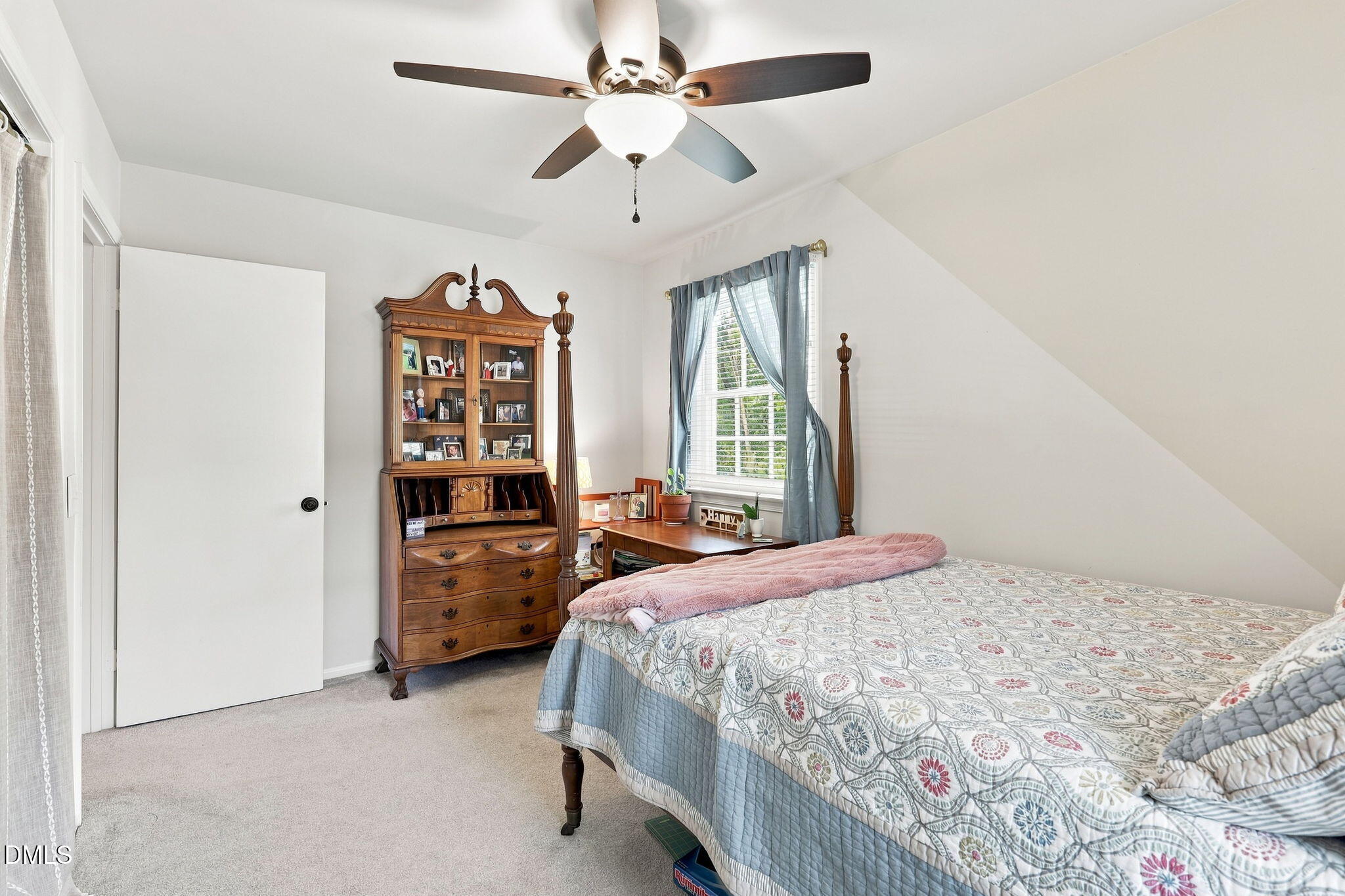 1120 Shetland Court Property Photo 32