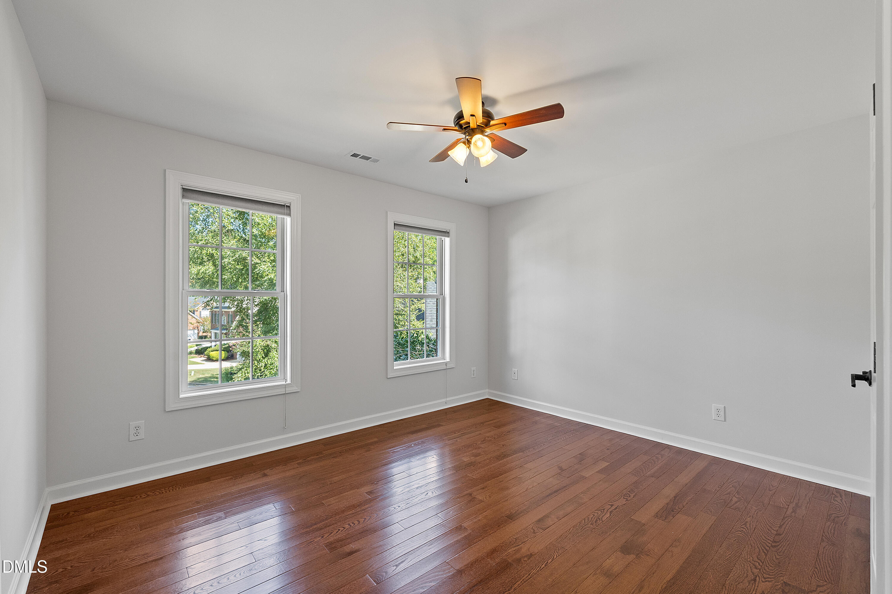 306 Honeywood Court Property Photo 25