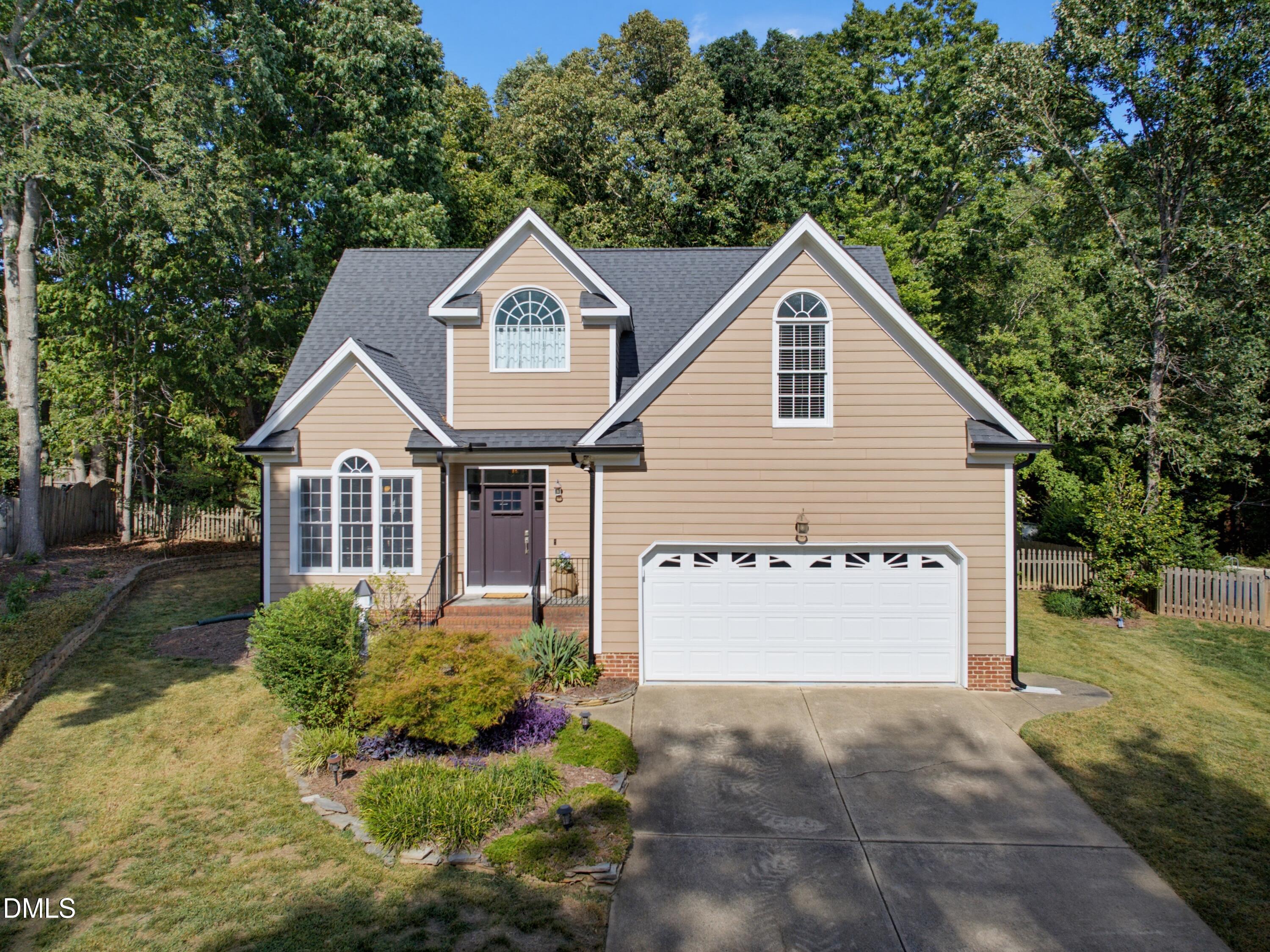 121 Dutch Hill Road Property Photo 1
