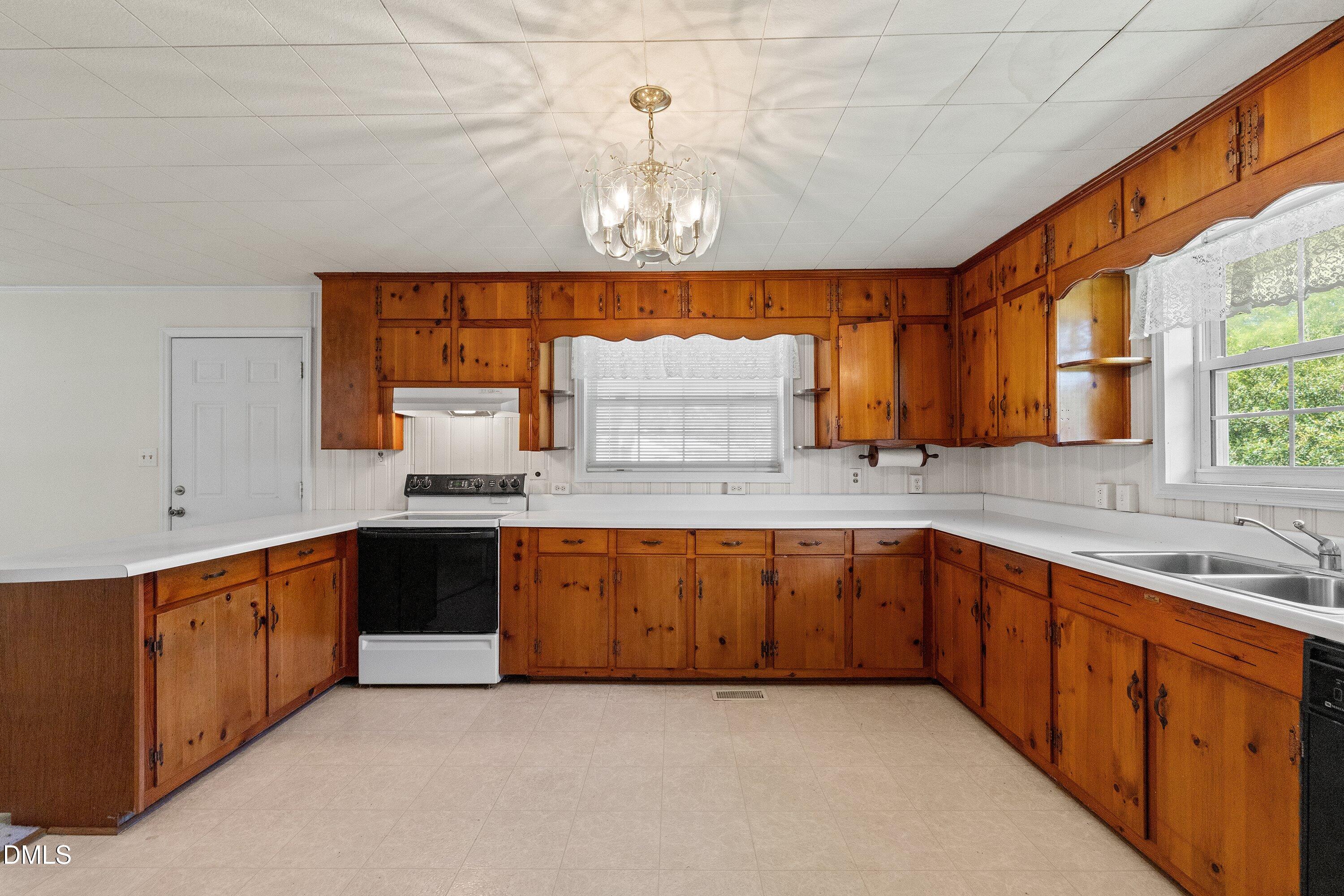 2307 Us 70-a E Property Photo 8
