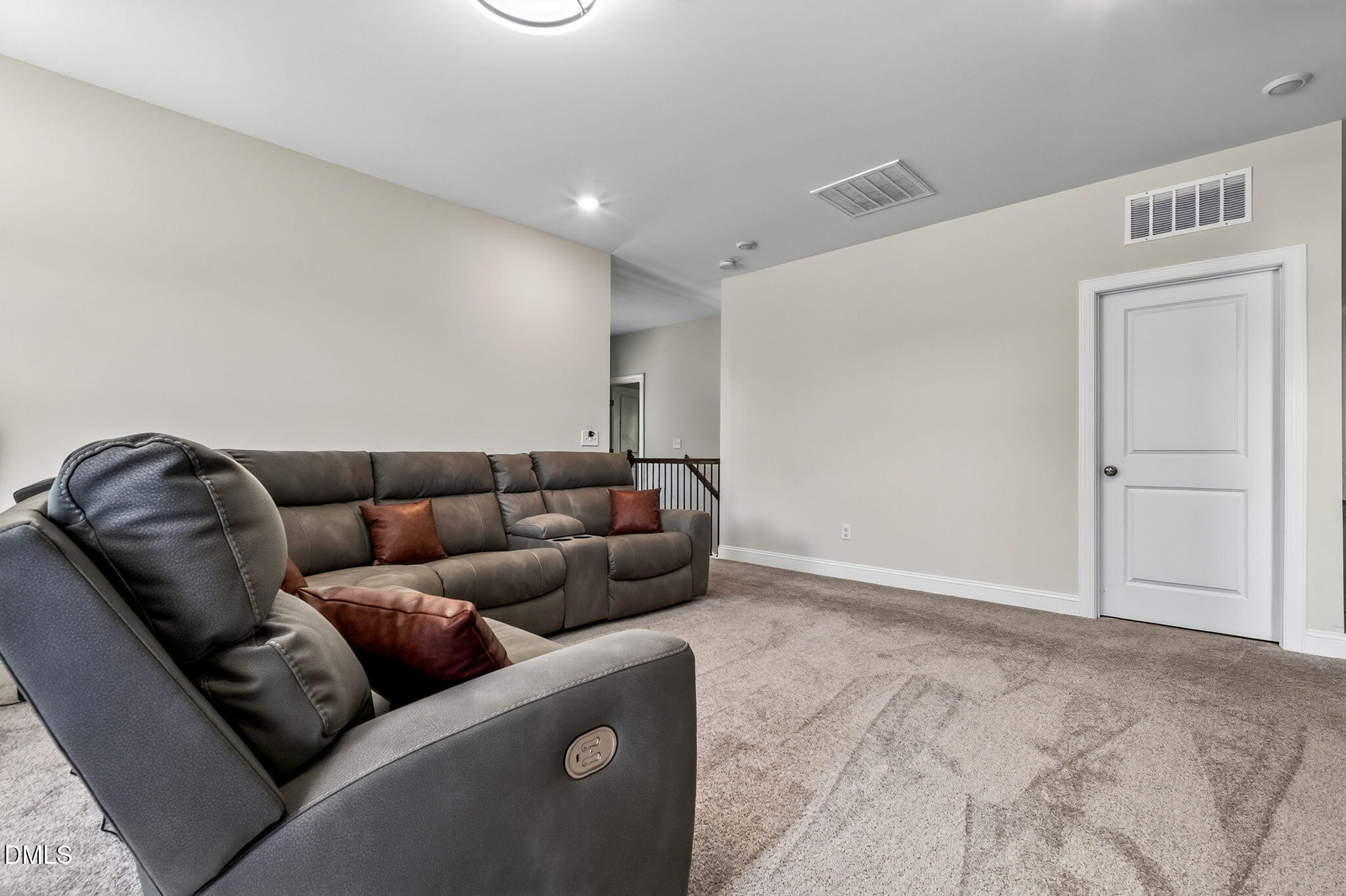 227 Sea Cave Lane Property Photo 33