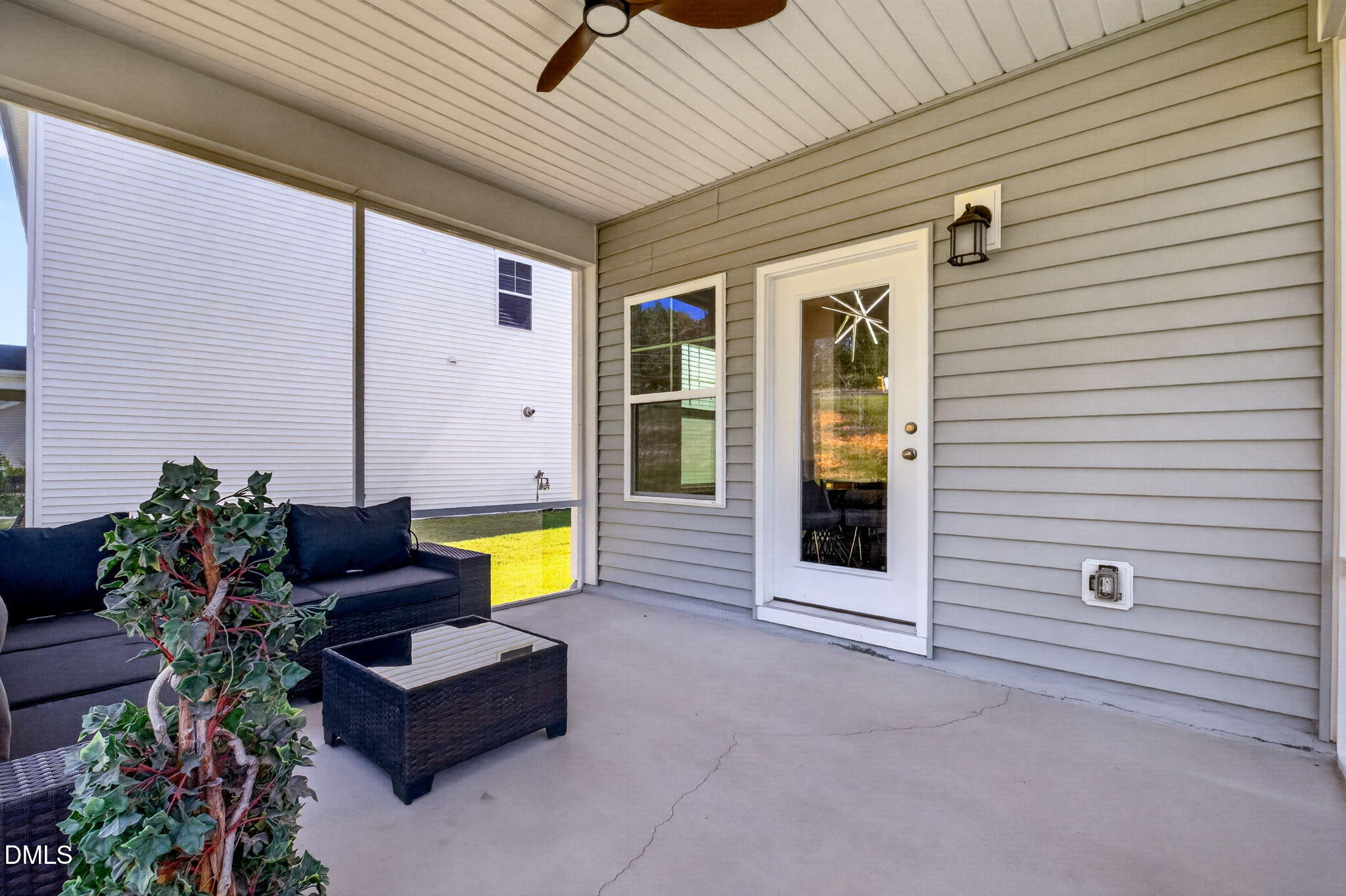 227 Sea Cave Lane Property Photo 54