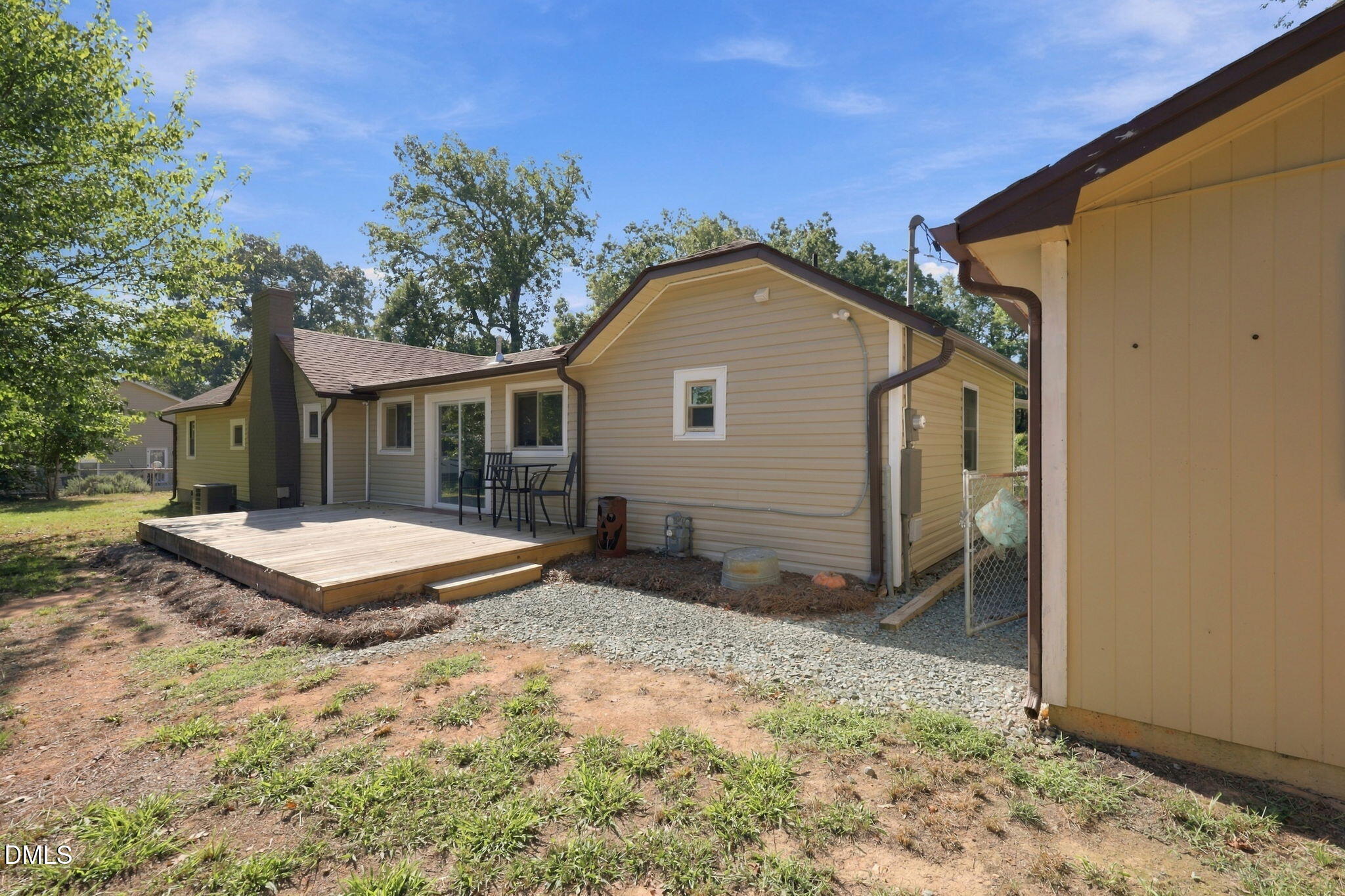 2415 Trail Five Property Photo 20