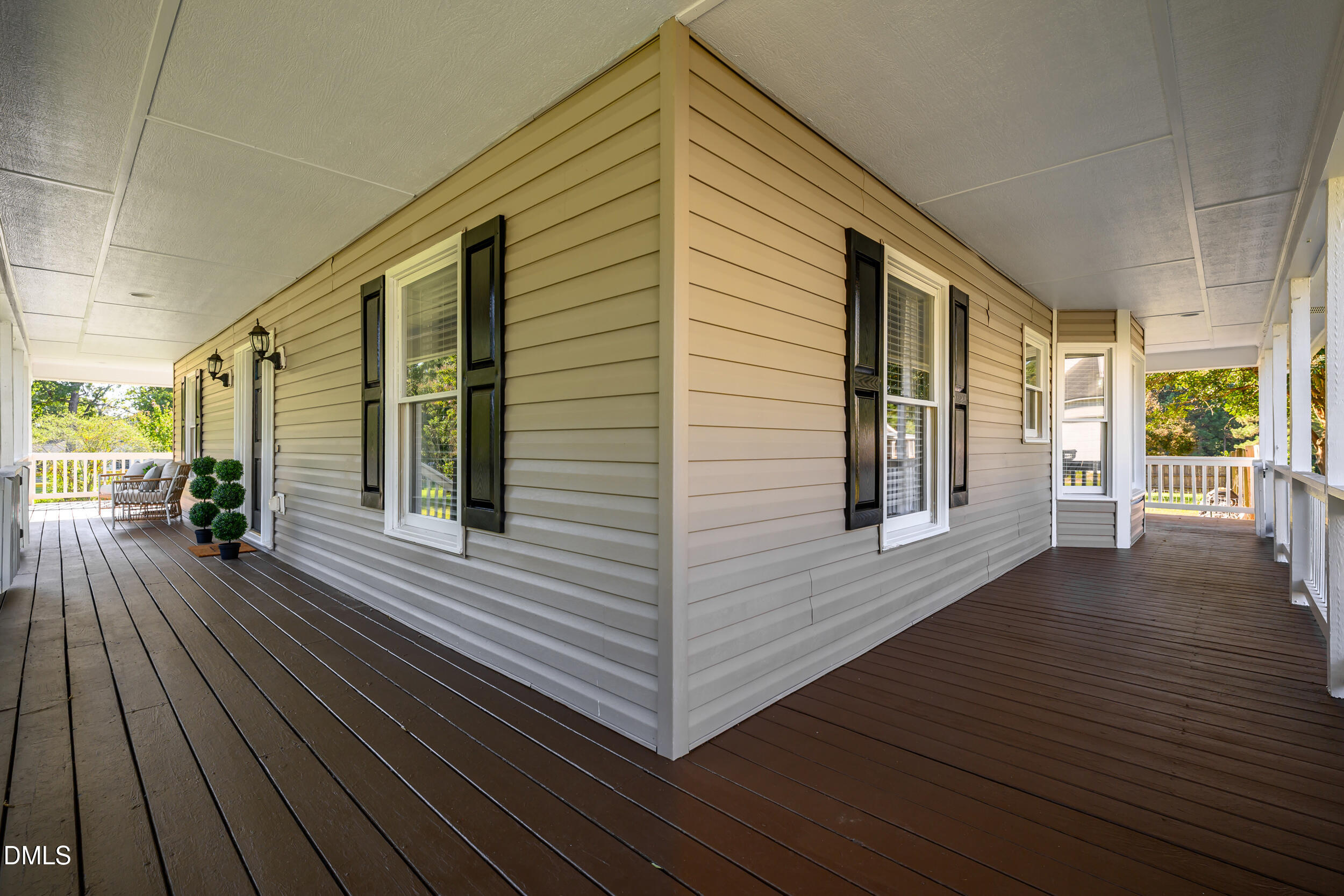 3008 Red Circle Property Photo 5