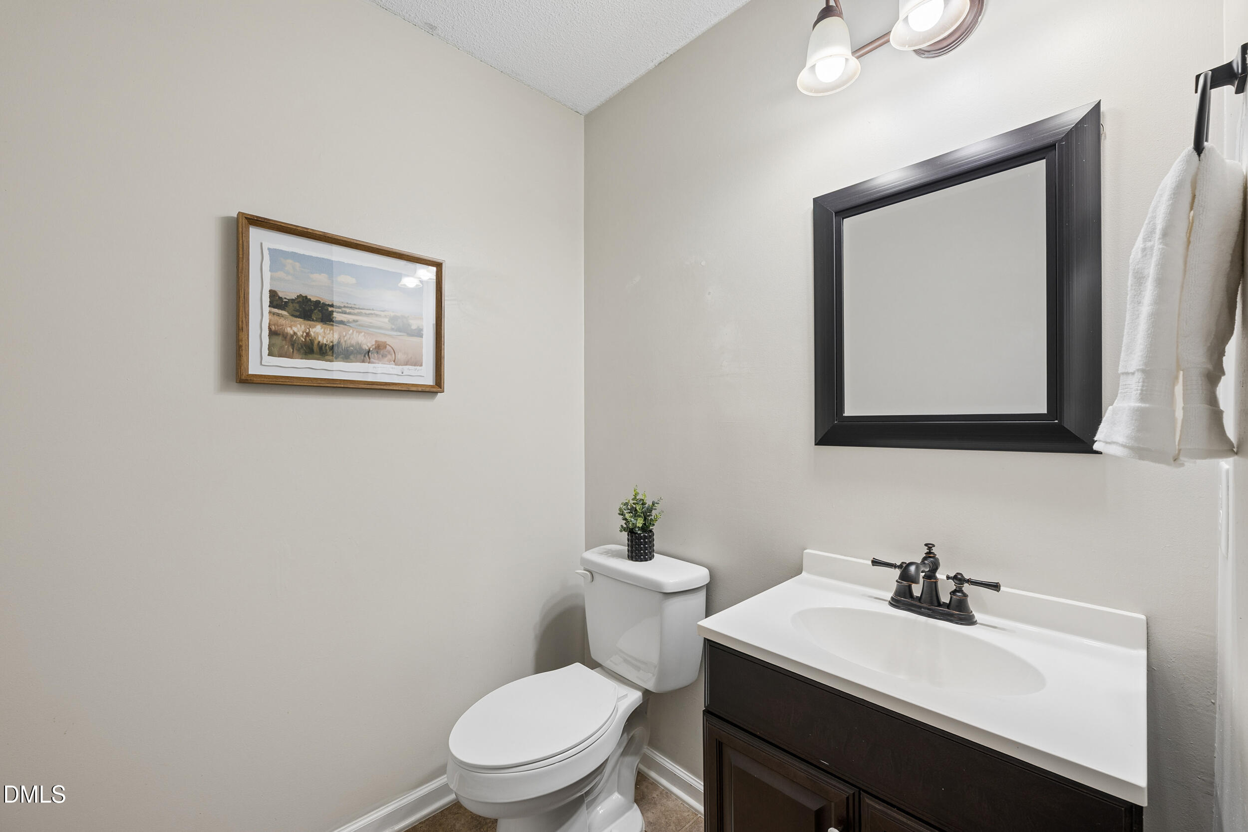 3008 Red Circle Property Photo 8