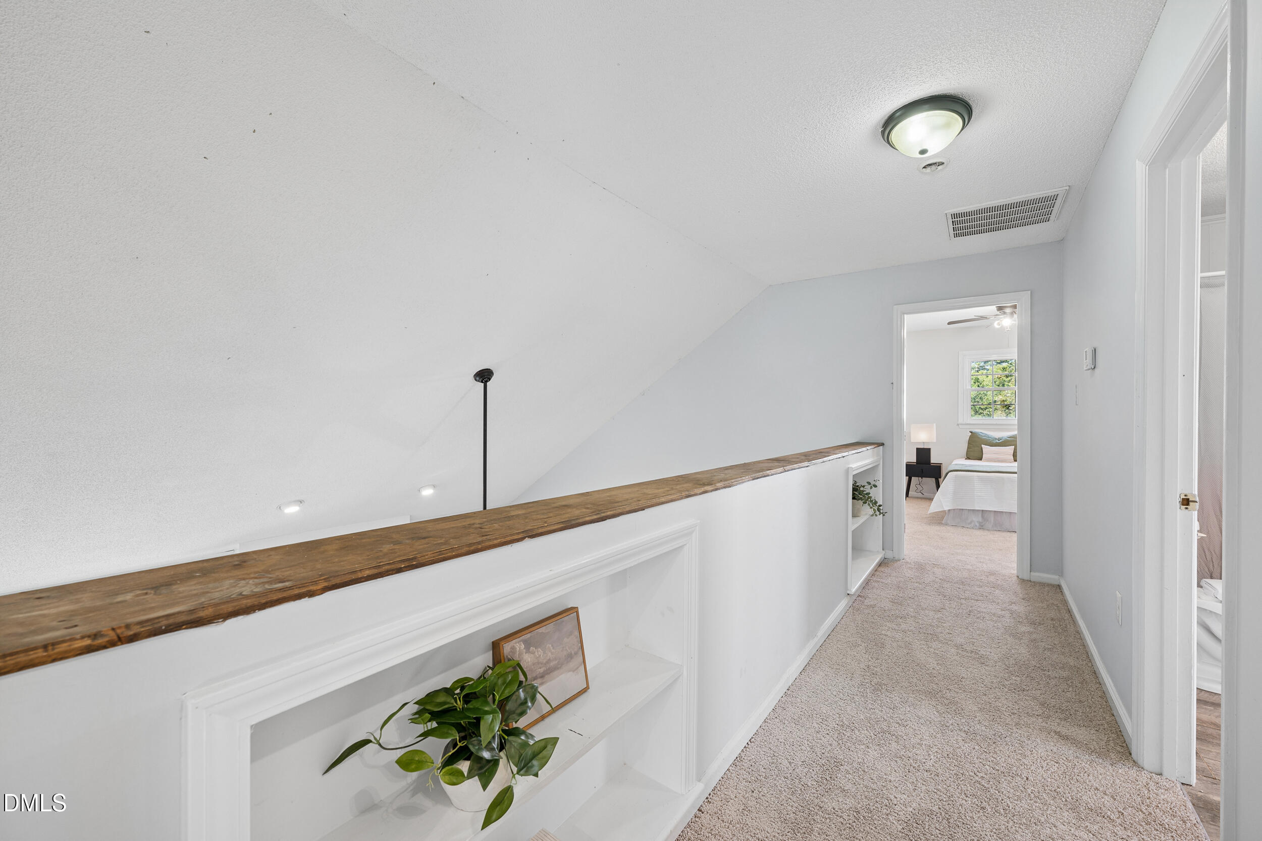 3008 Red Circle Property Photo 25