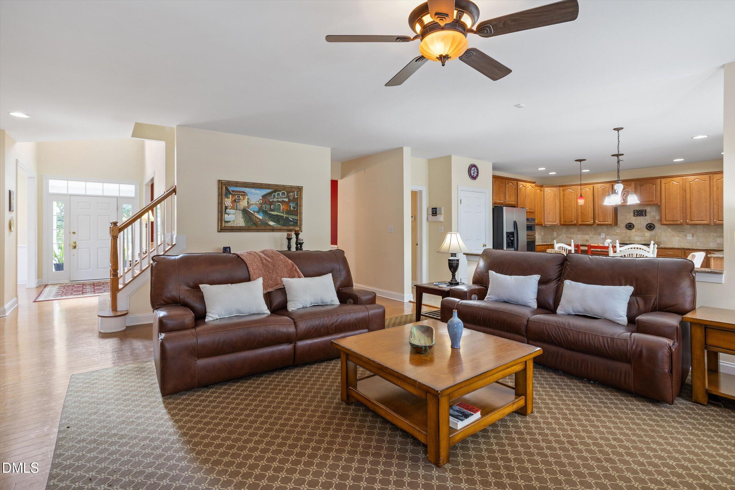 9408 Misty Creek Lane Property Photo 12