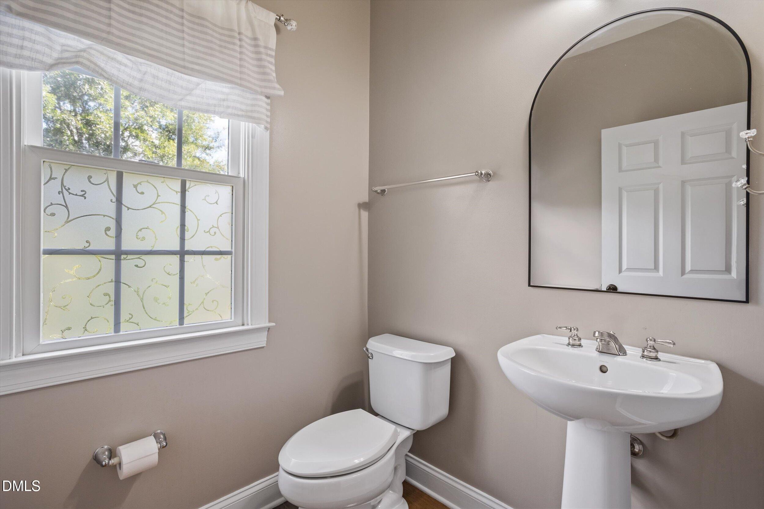 9408 Misty Creek Lane Property Photo 23