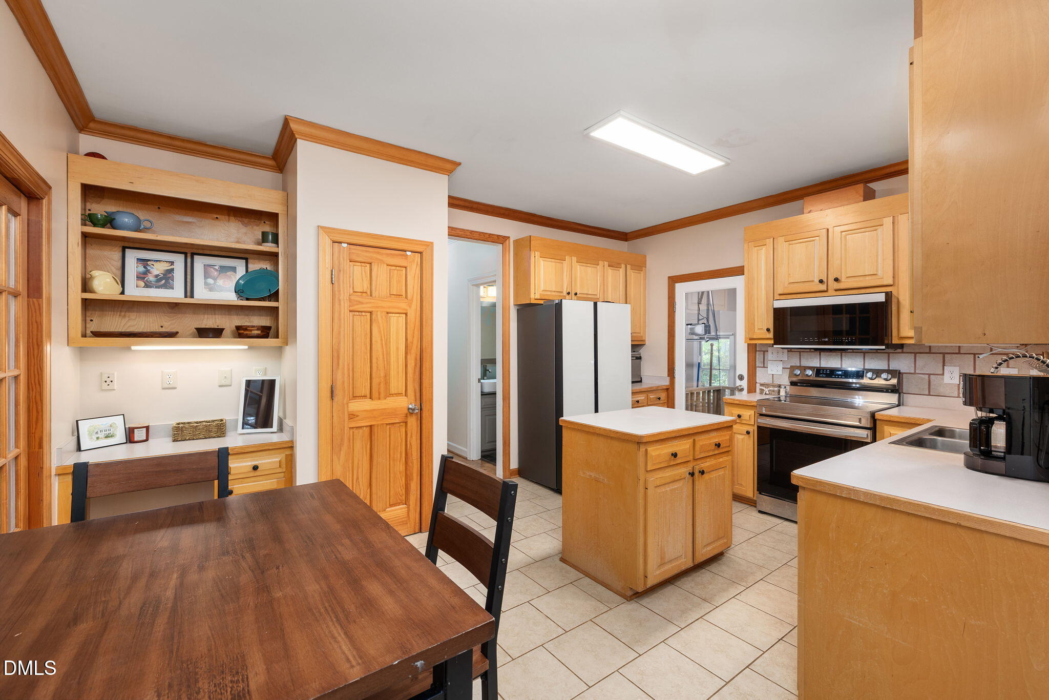 4700 Lord Nelson Drive Property Photo 18