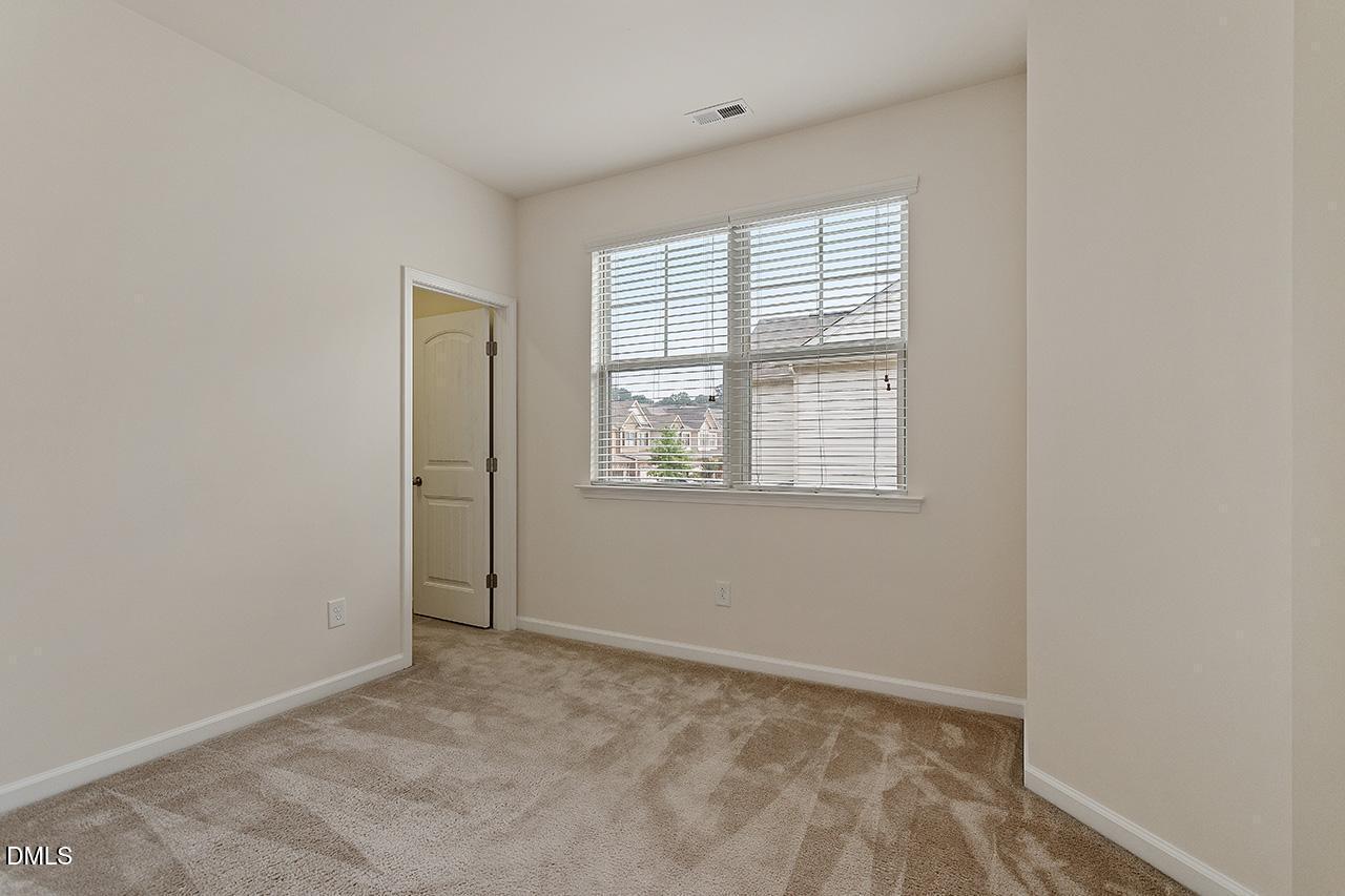 531 Whitworth Lane Property Photo 15