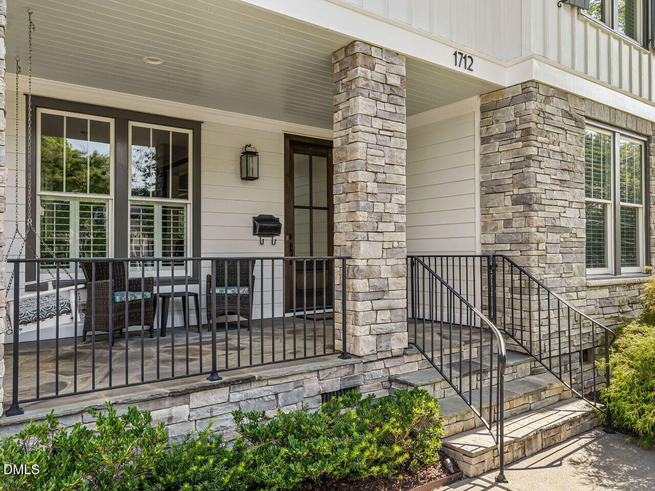 1712 Bickett Boulevard Property Photo 3
