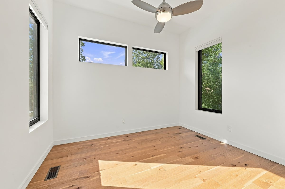 101 Inara Court Property Photo 26