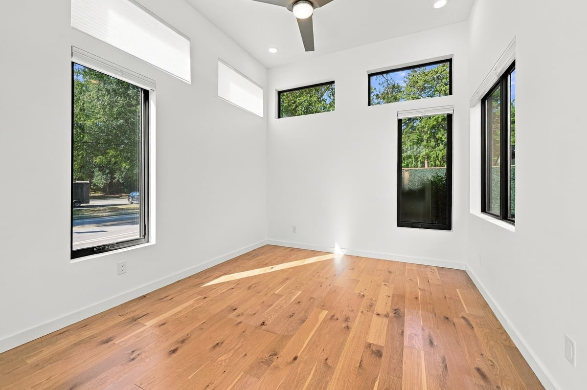 101 Inara Court Property Photo 29