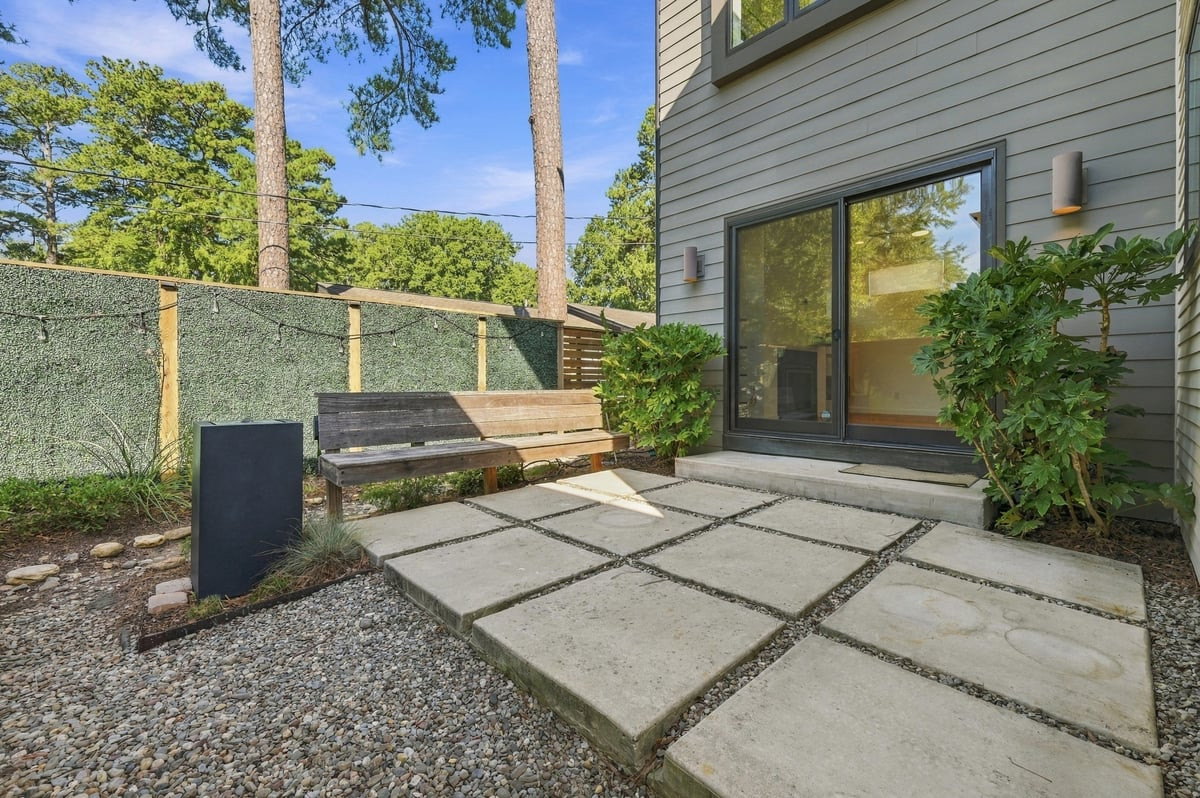101 Inara Court Property Photo 33