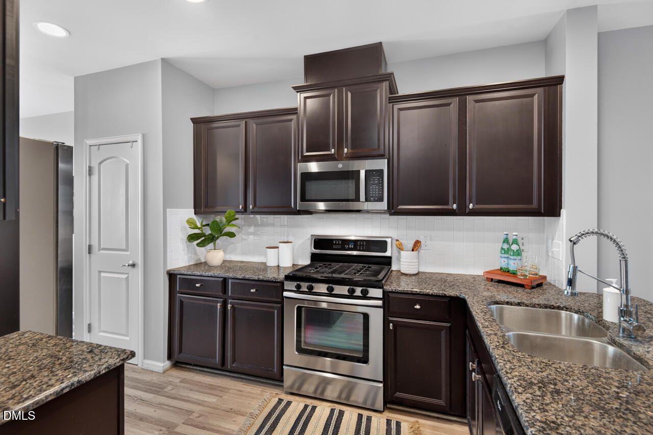 106 Salmon River Drive Property Photo 8