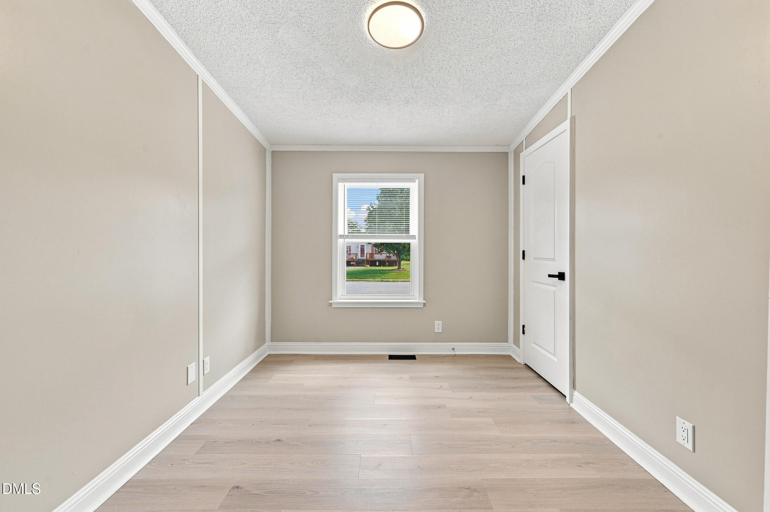 182 Wendover Lane Property Photo 36