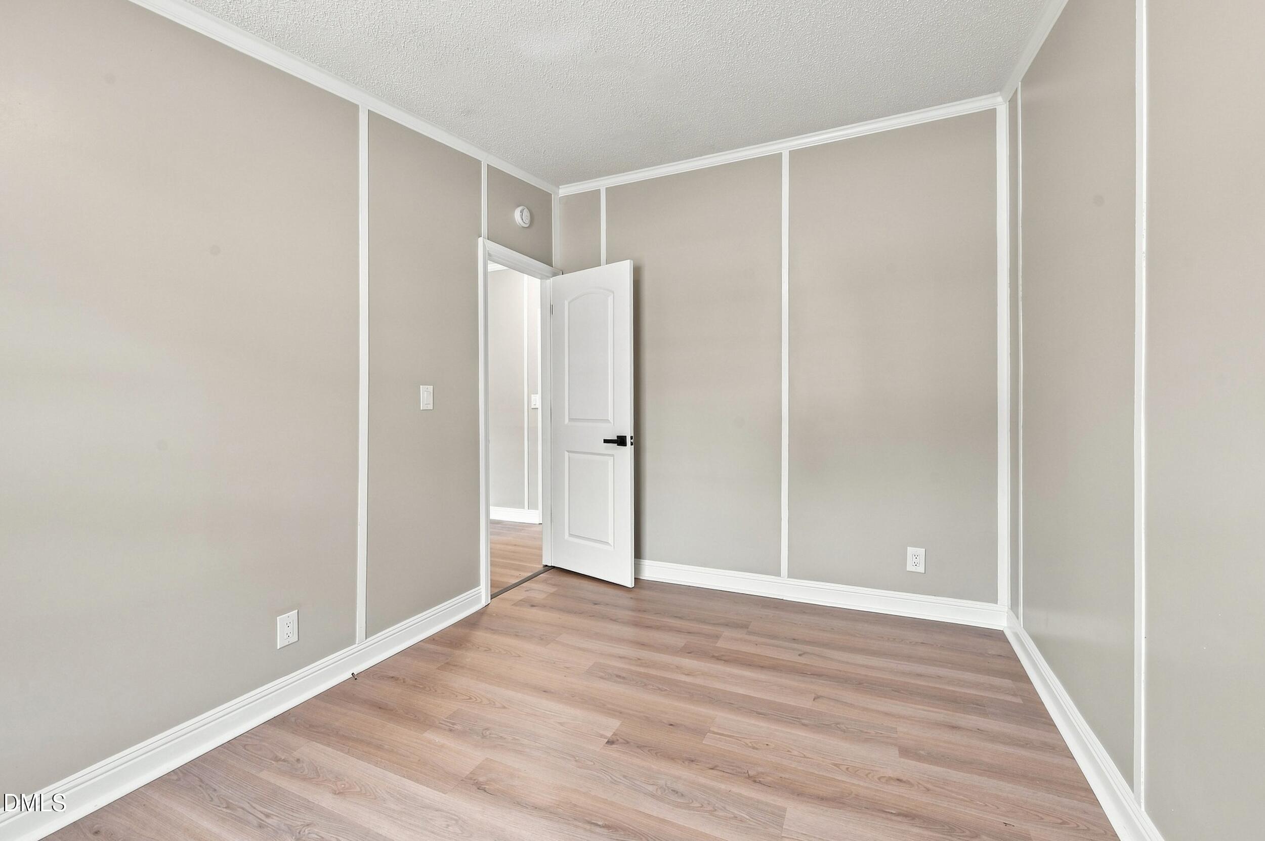 182 Wendover Lane Property Photo 38