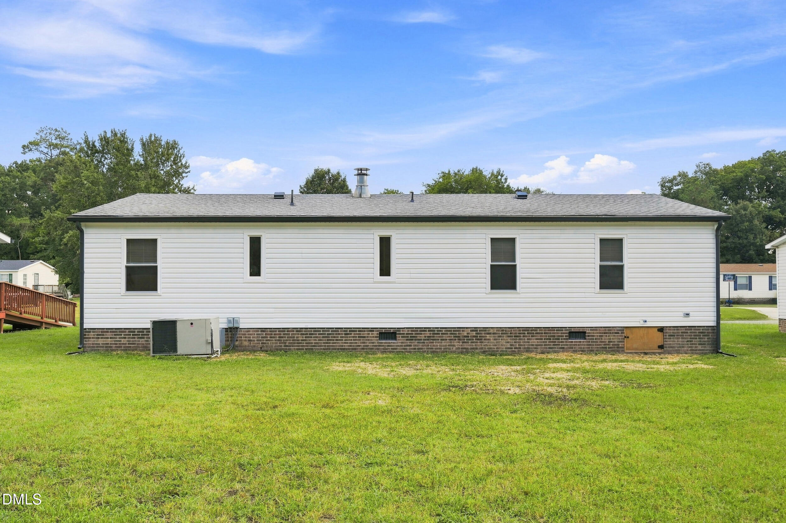 182 Wendover Lane Property Photo 40