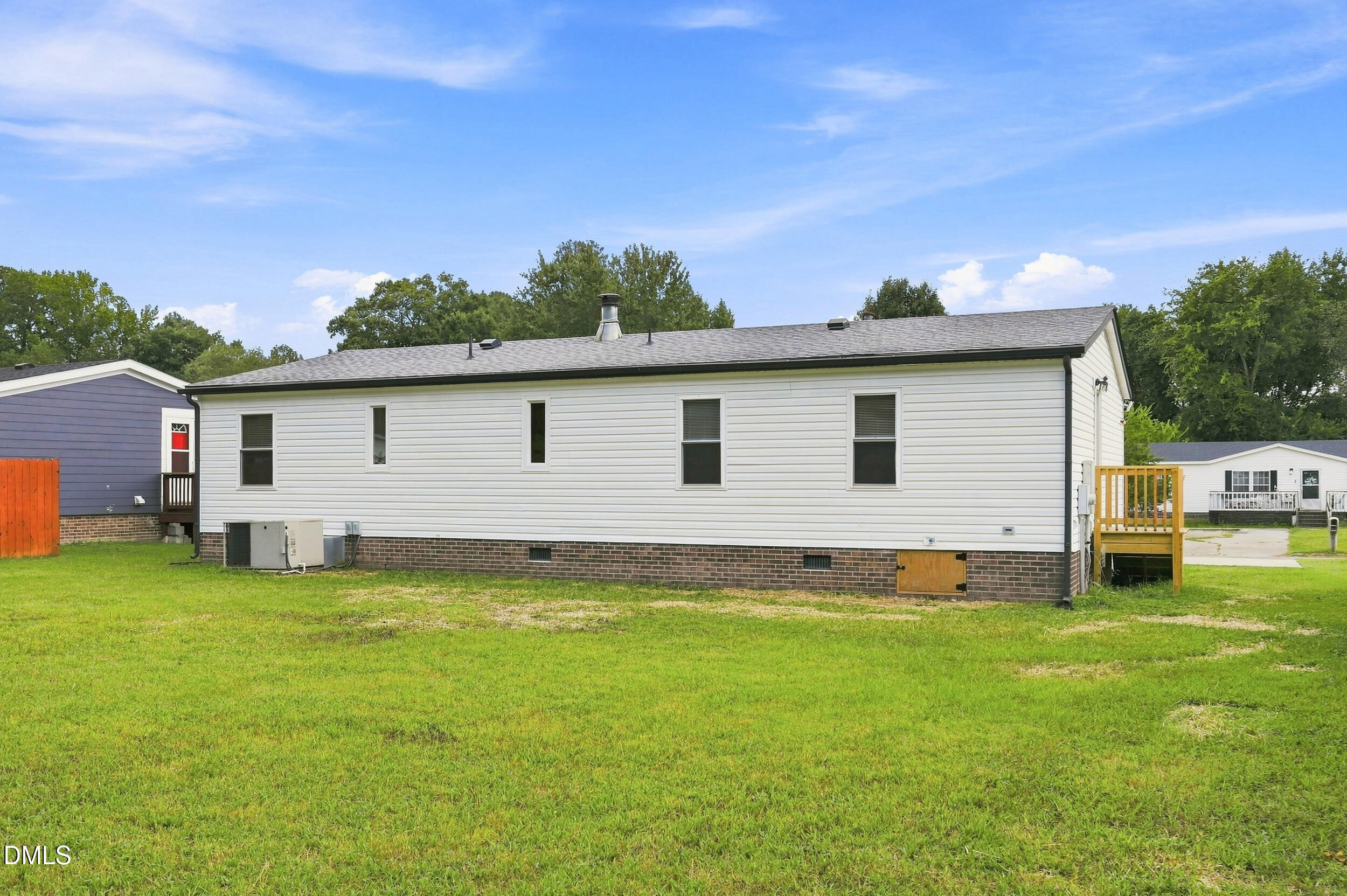 182 Wendover Lane Property Photo 42