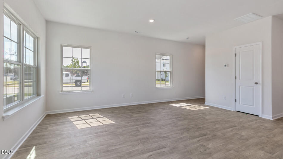 154 Rusling Leaf Drive Property Photo 12
