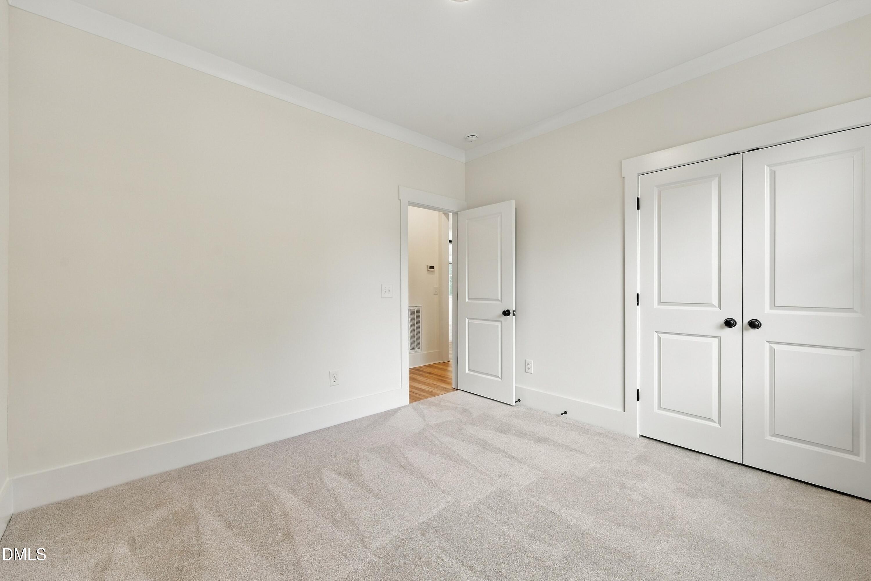 613 Pearces Road Property Photo 27