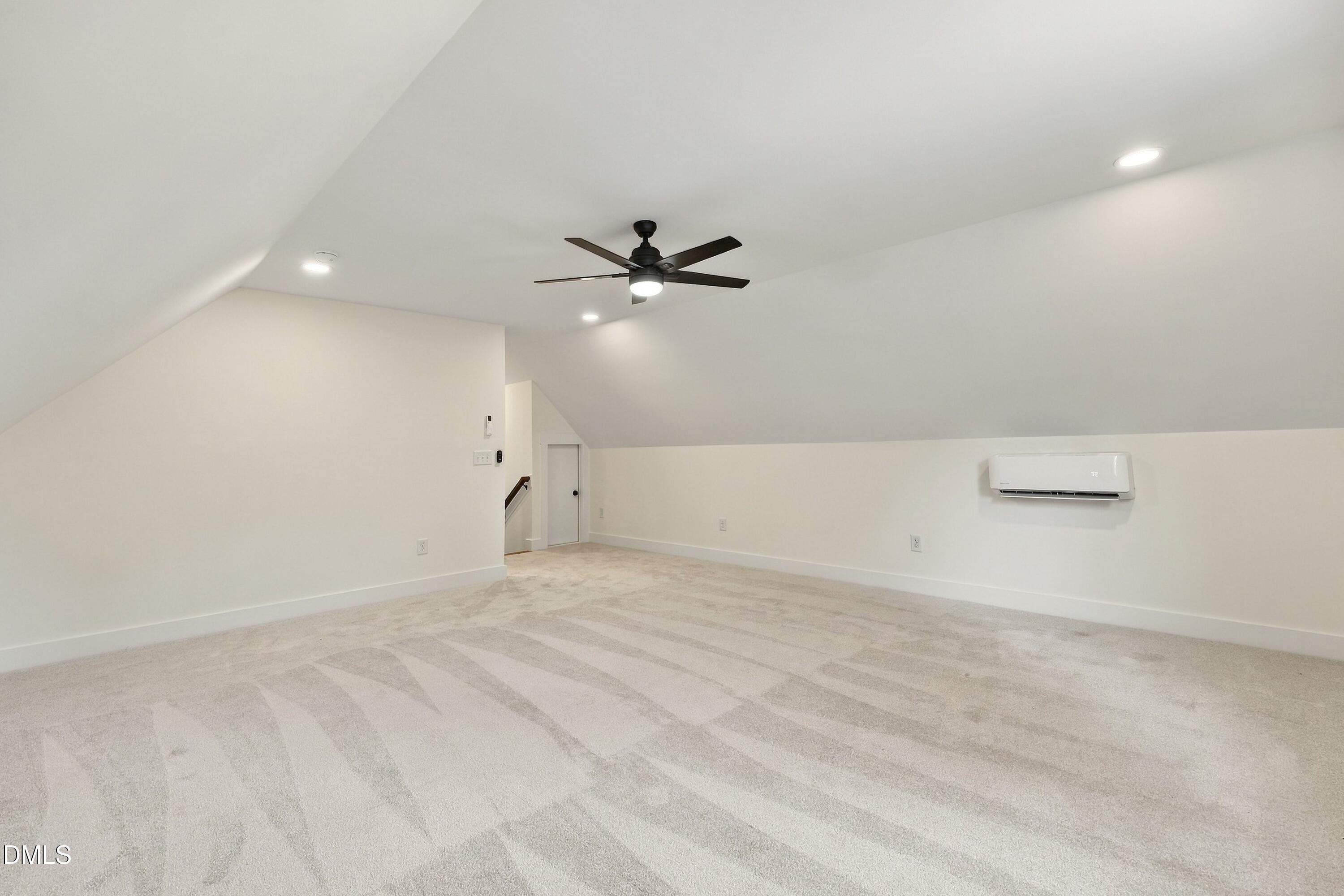 613 Pearces Road Property Photo 29