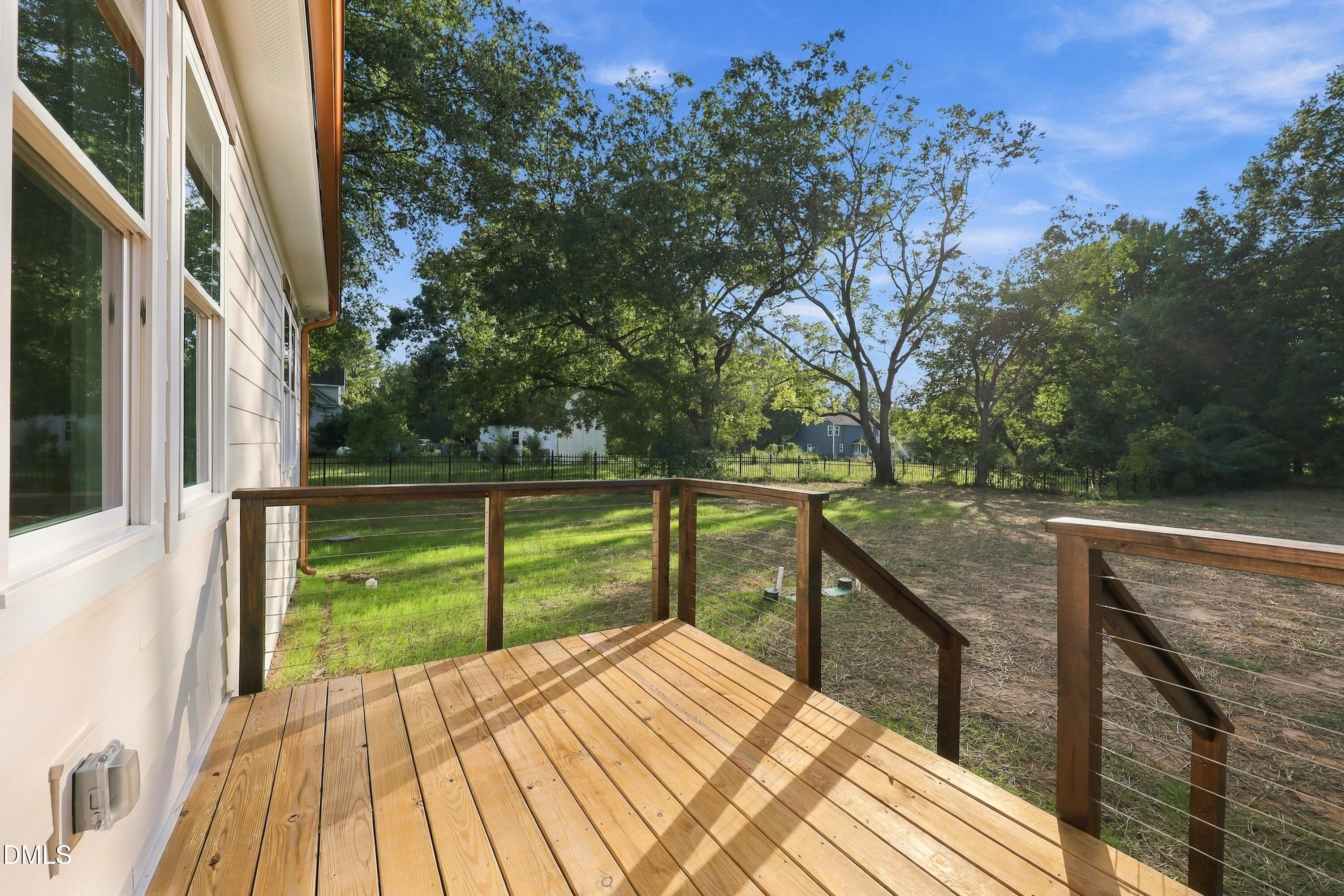 613 Pearces Road Property Photo 33