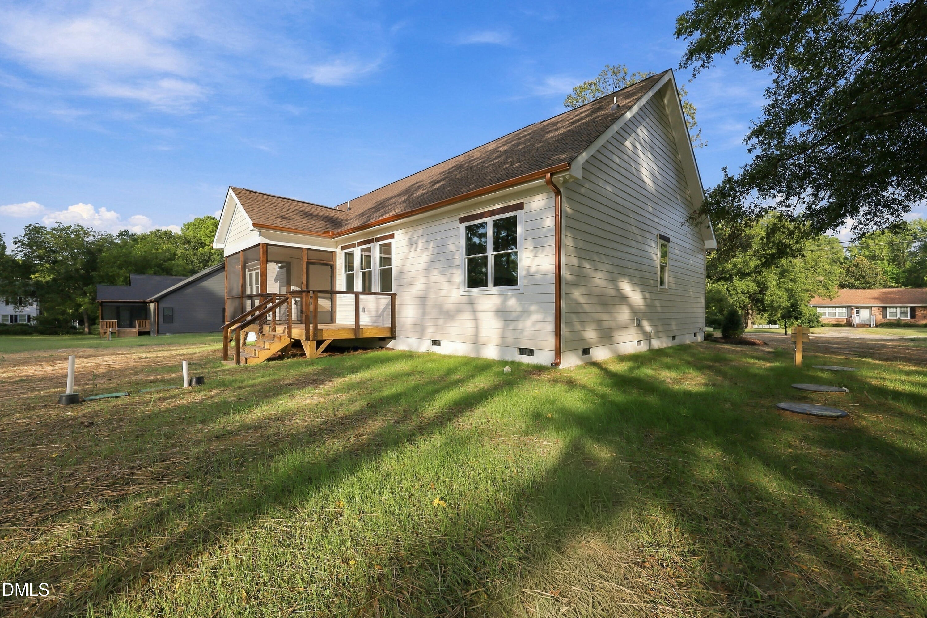 613 Pearces Road Property Photo 35
