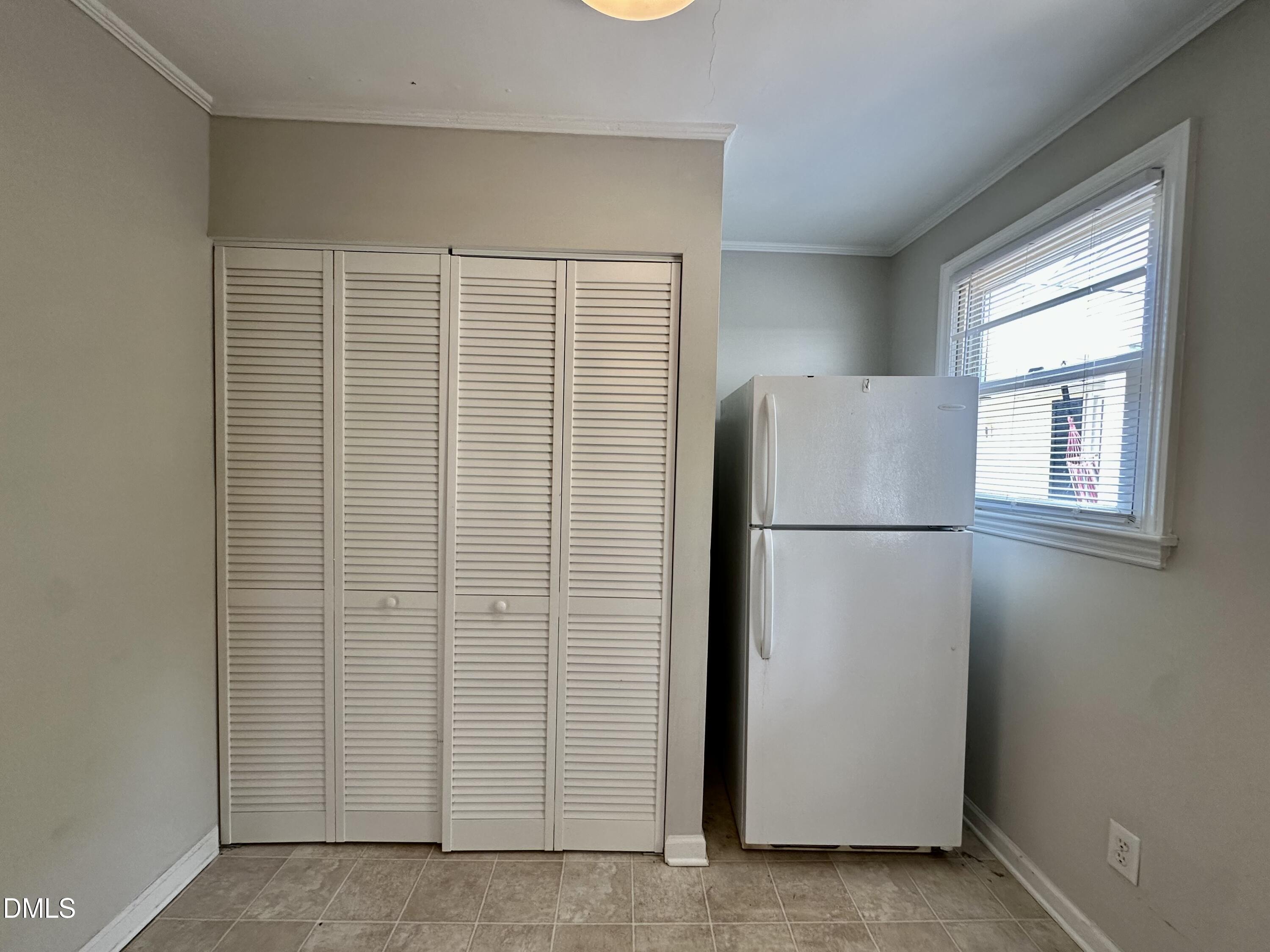 2361 Bernard Street Property Photo 7
