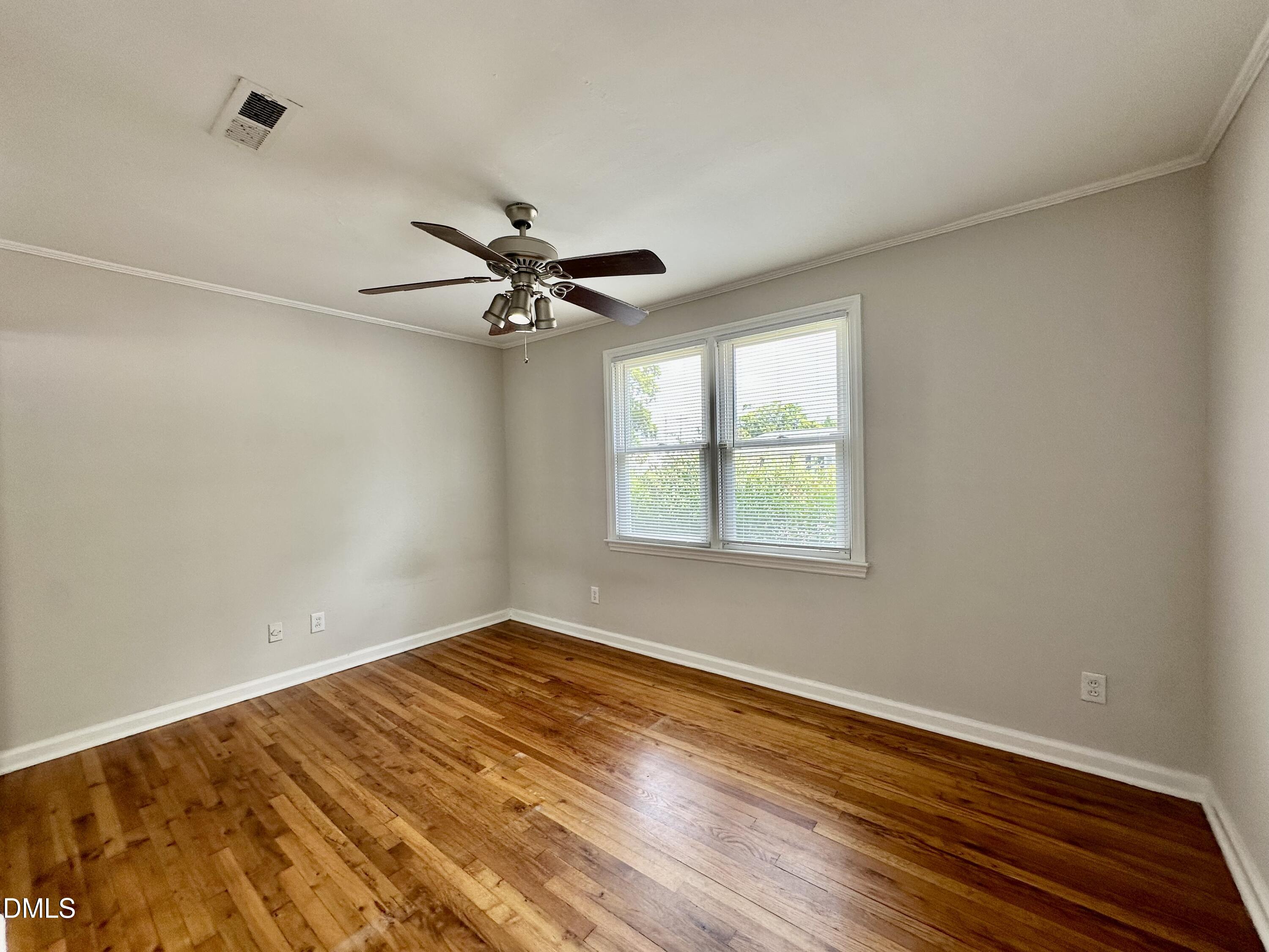 2361 Bernard Street Property Photo 9