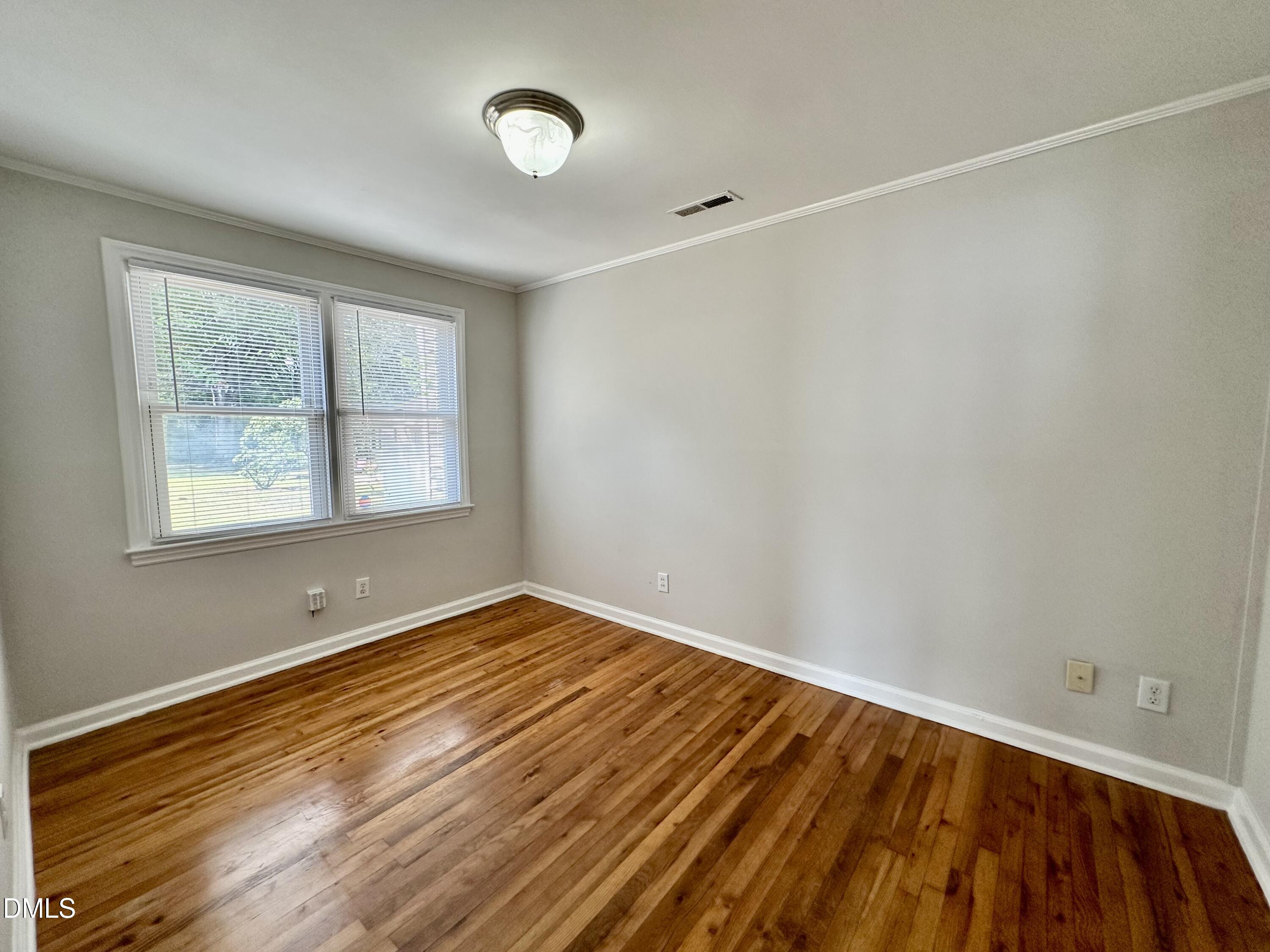 2361 Bernard Street Property Photo 12