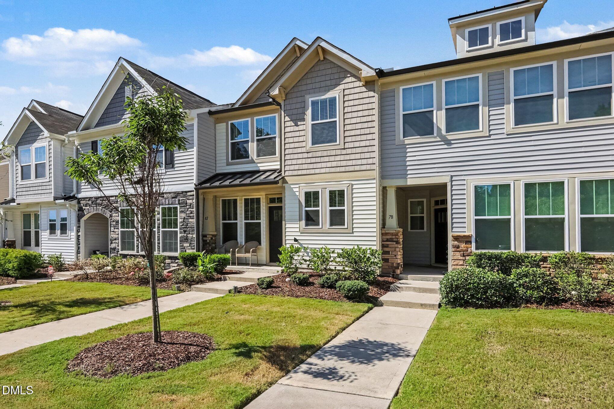 82 Channel Drop Drive Property Photo 2