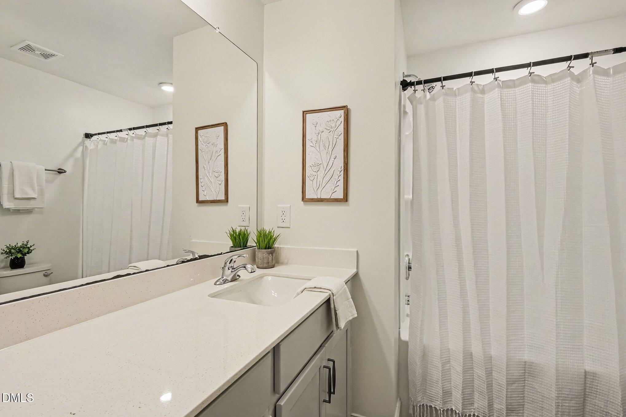82 Channel Drop Drive Property Photo 17