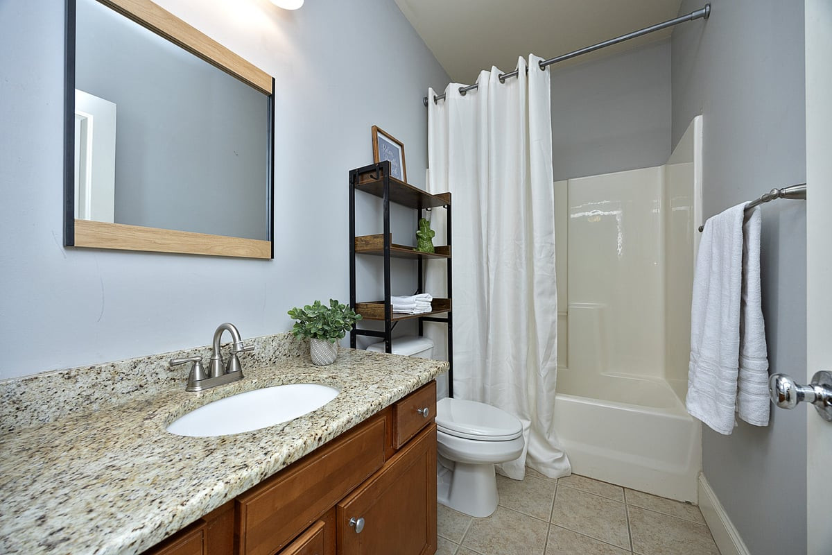 440 Edgepine Drive Property Photo 30