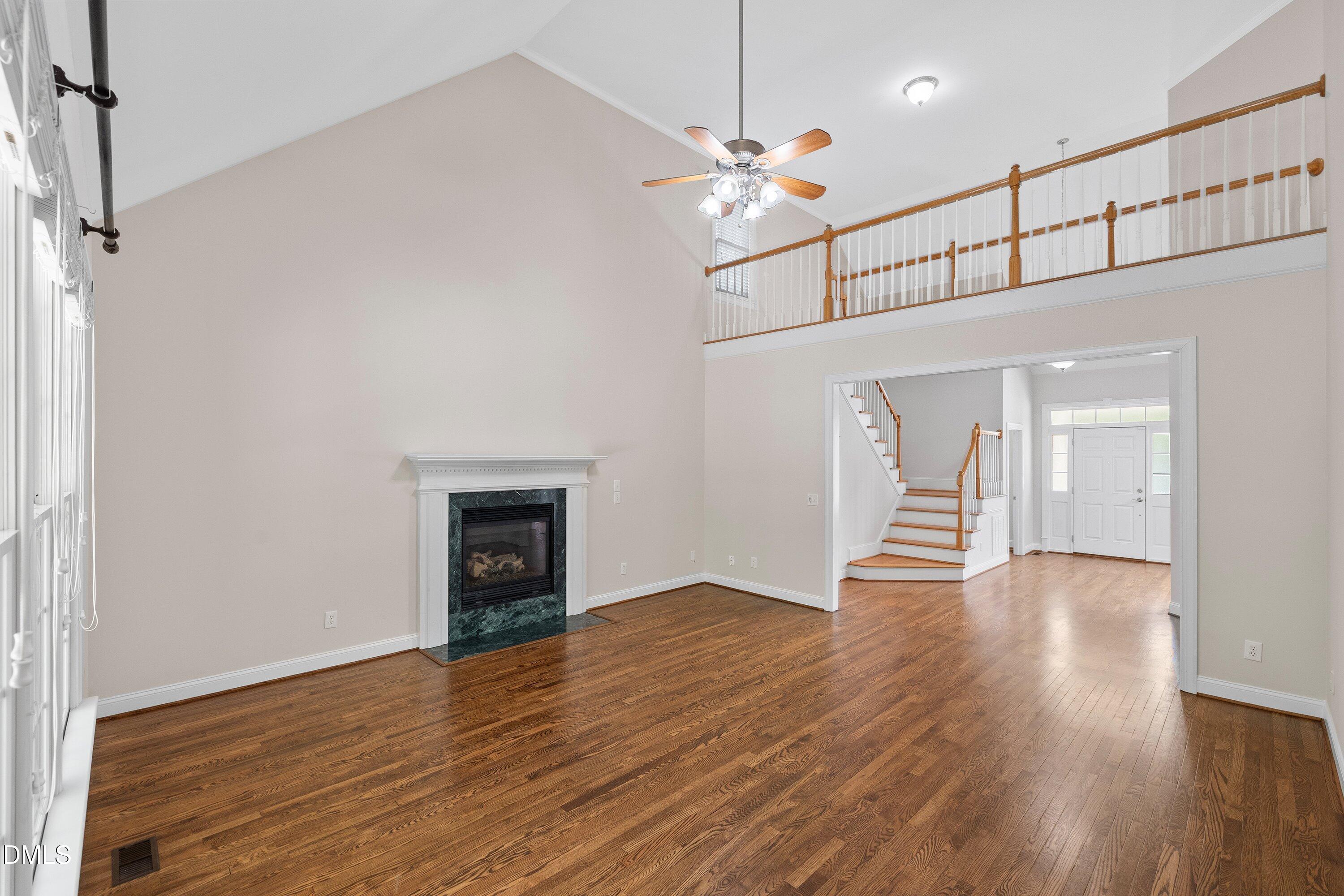 613 Cresstar Drive Property Photo 14