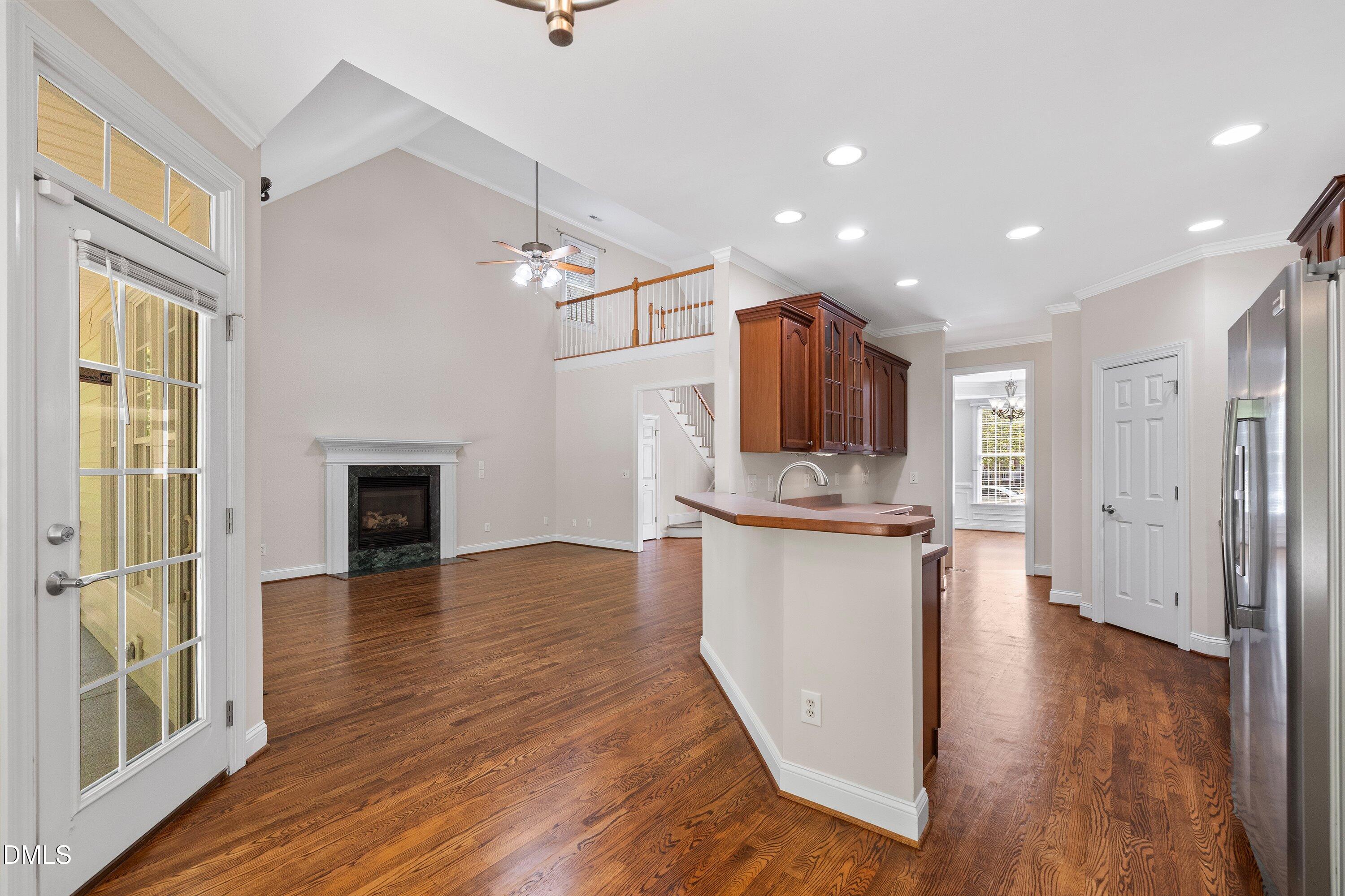 613 Cresstar Drive Property Photo 17