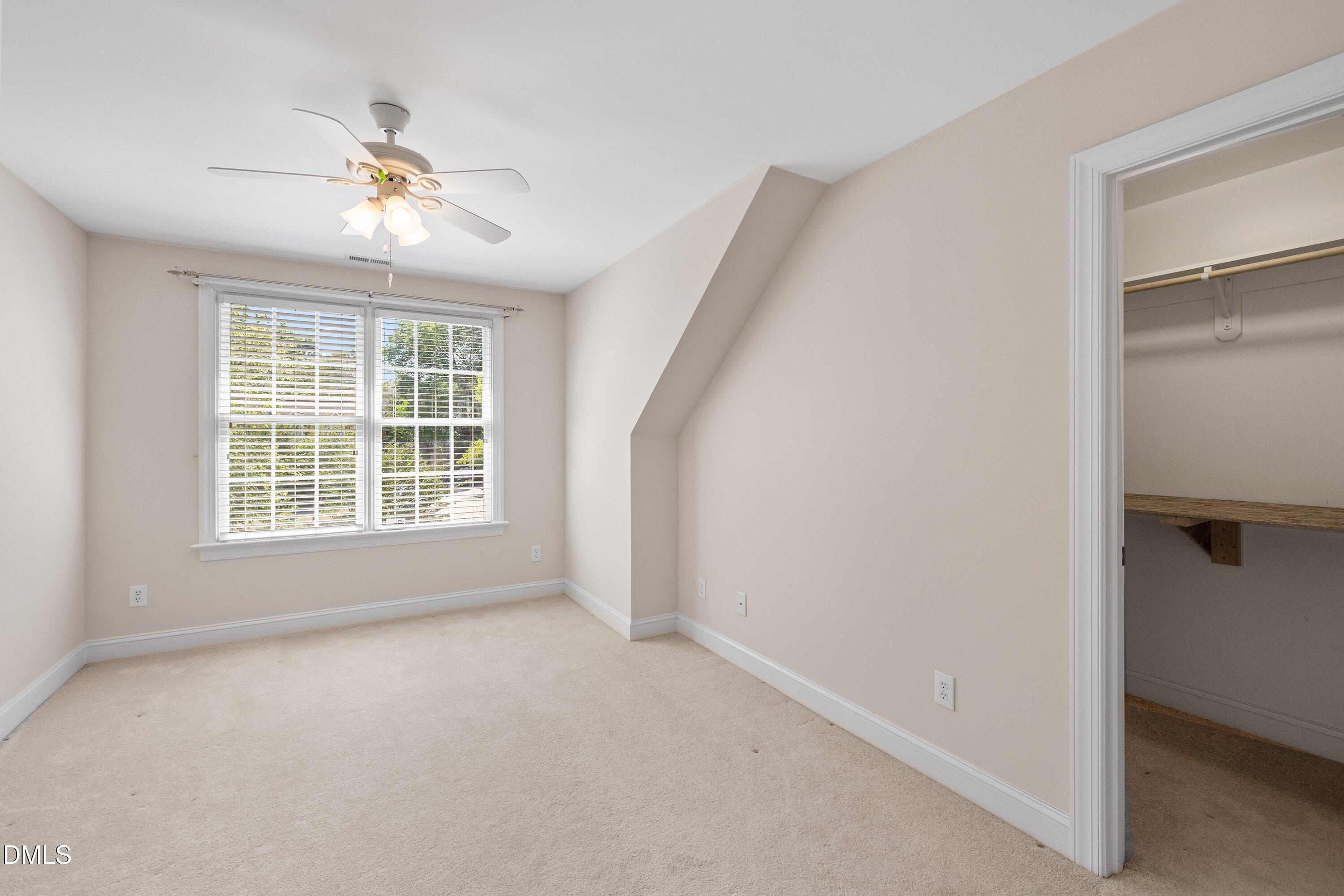 613 Cresstar Drive Property Photo 33