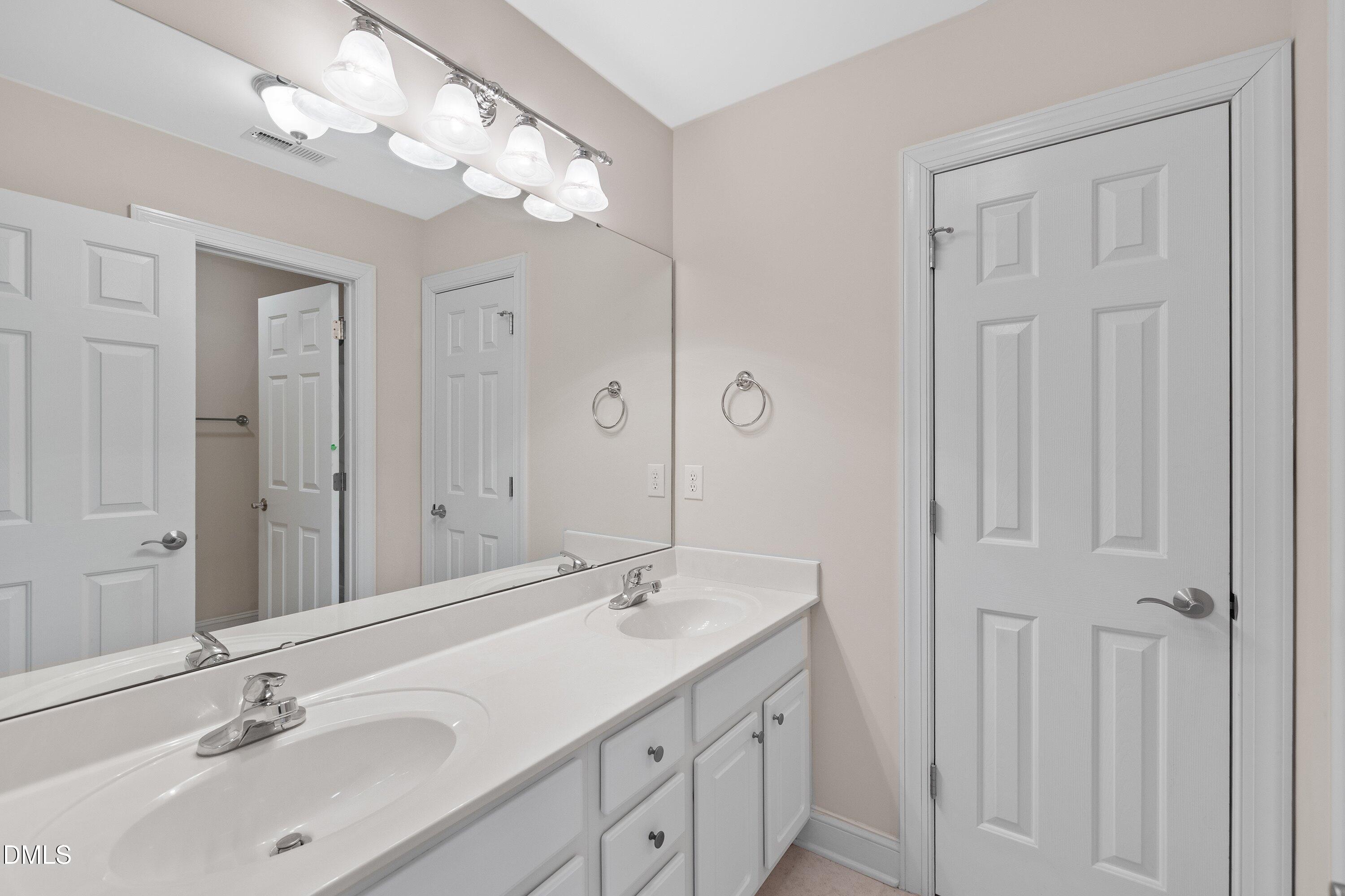 613 Cresstar Drive Property Photo 38