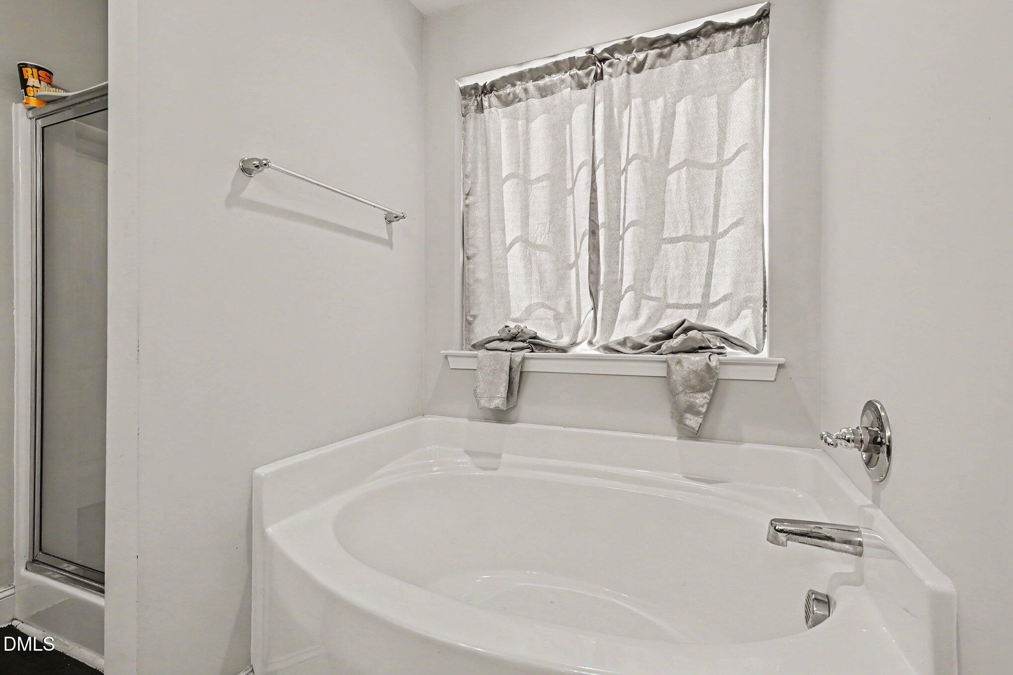 3721 Madeline Way Property Photo 23