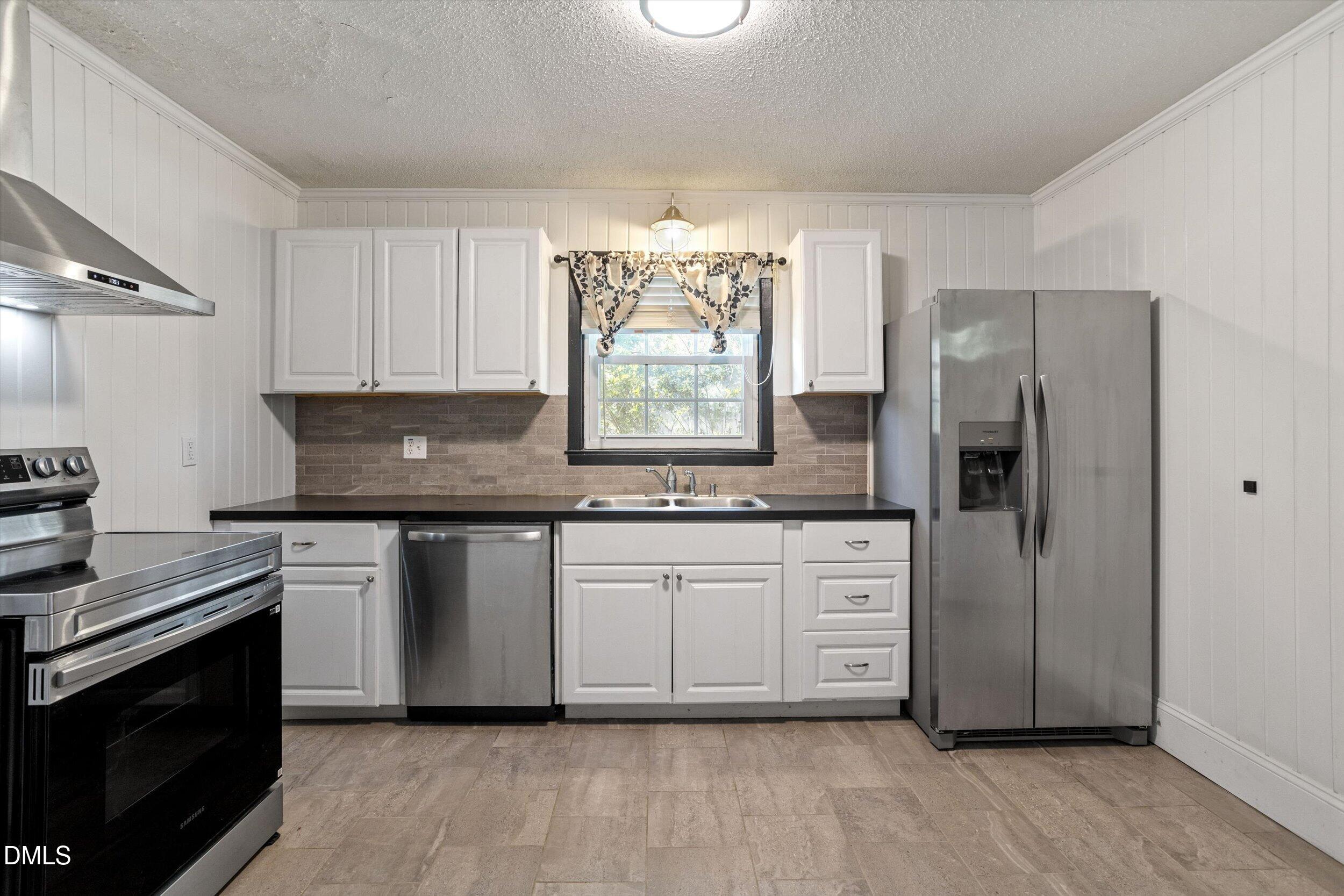 103 Fowler Circle Property Photo 4