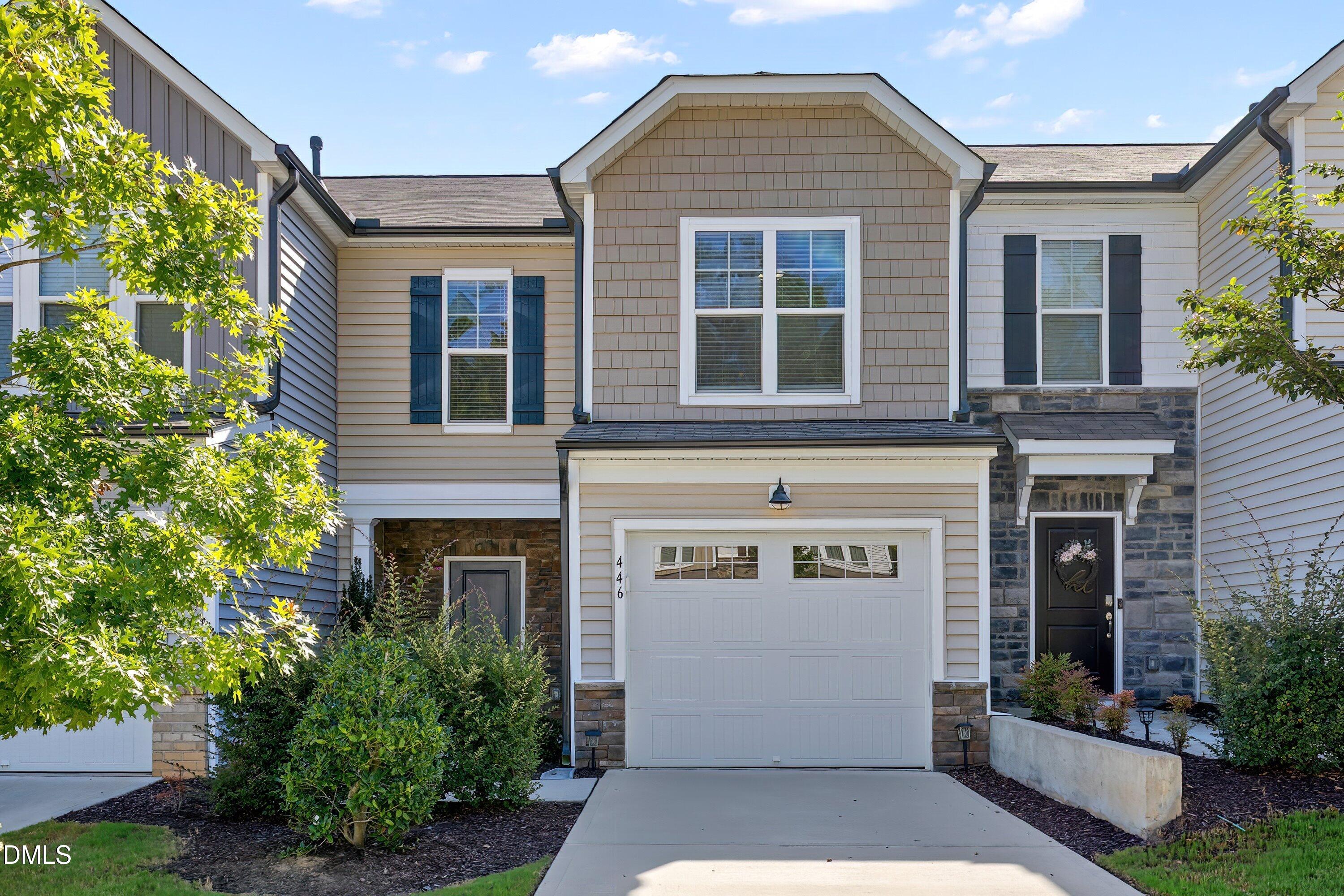 446 White Oak Ridge Drive Property Photo 1