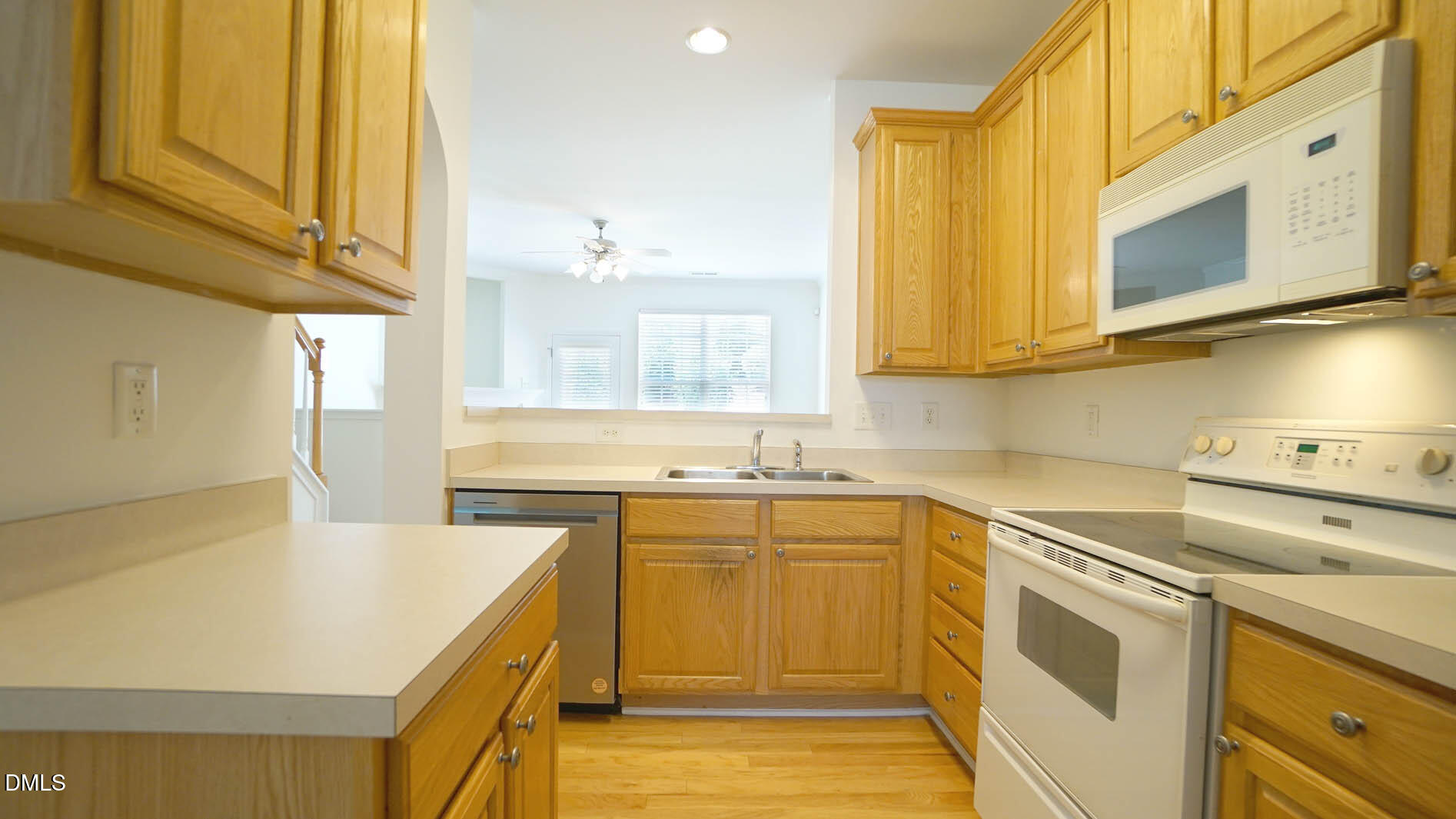 8347 City Loft Court Property Photo 12
