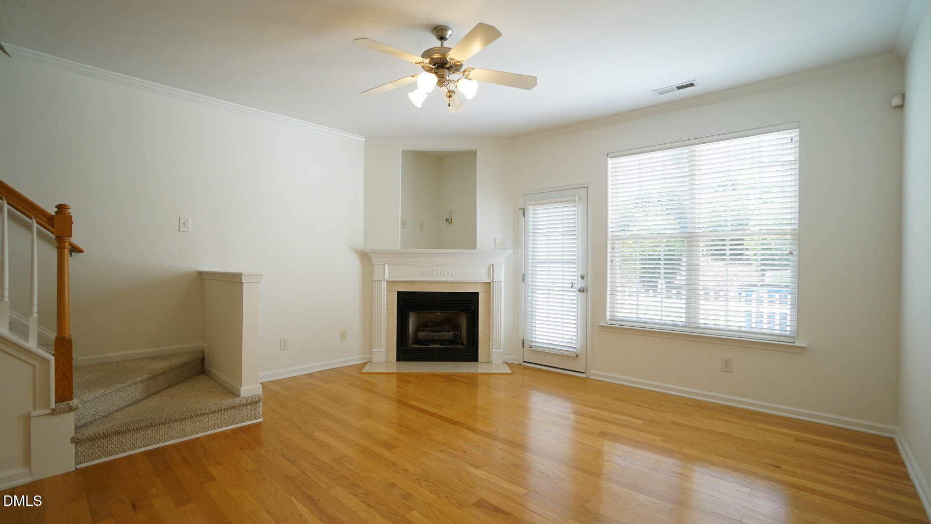 8347 City Loft Court Property Photo 14