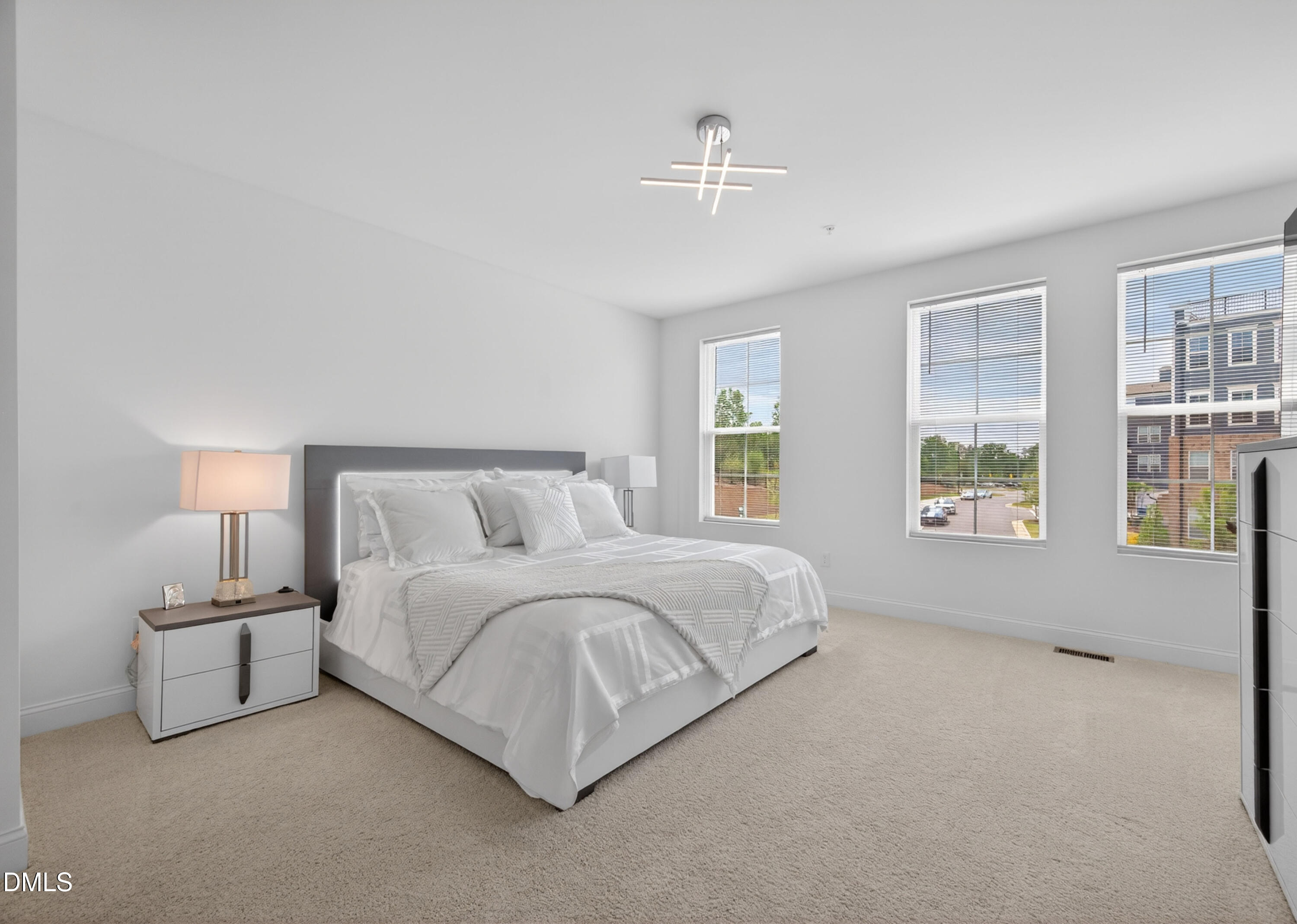 604 Market Grove Drive 100 Property Photo 16
