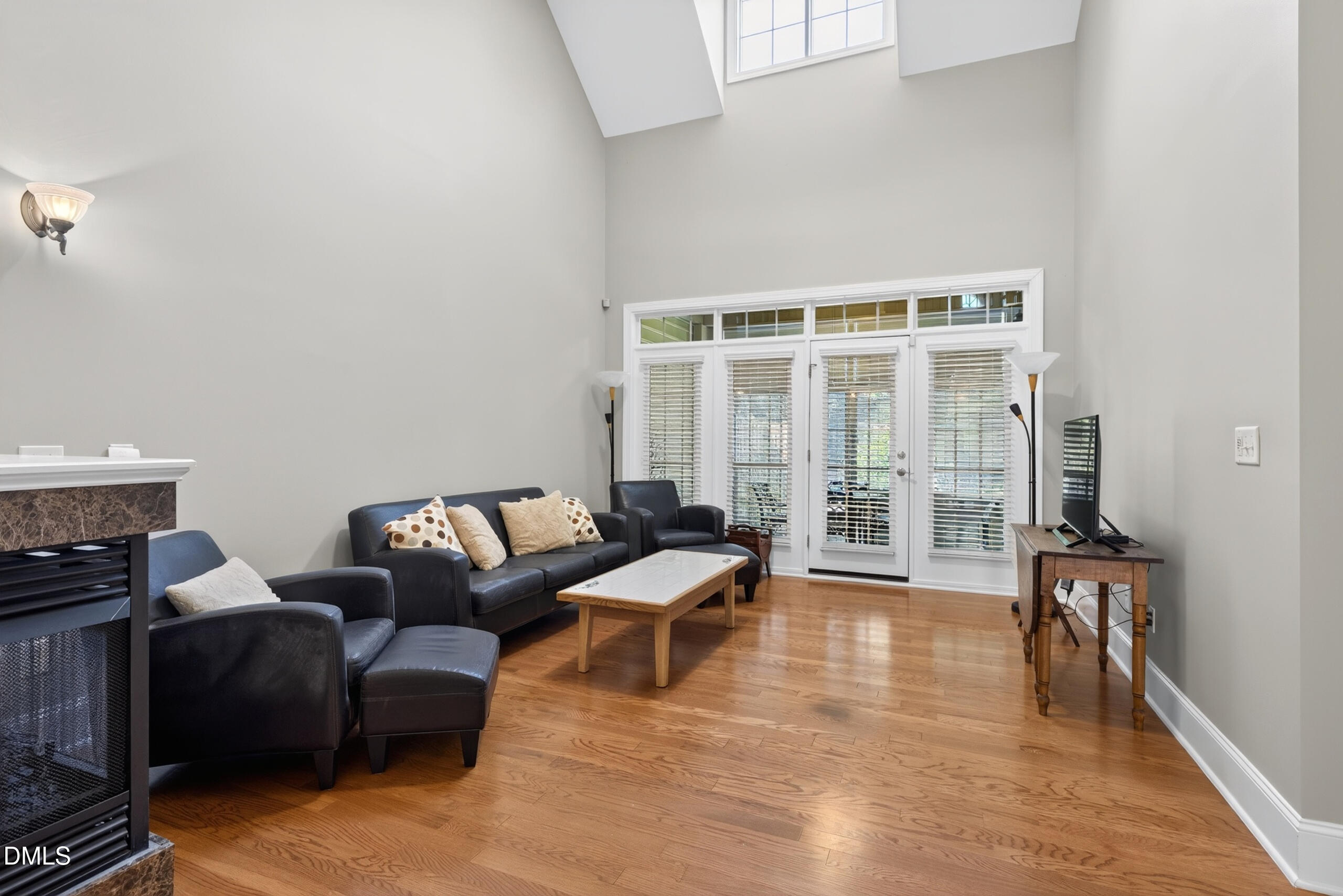 105 Aisling Court Property Photo 4